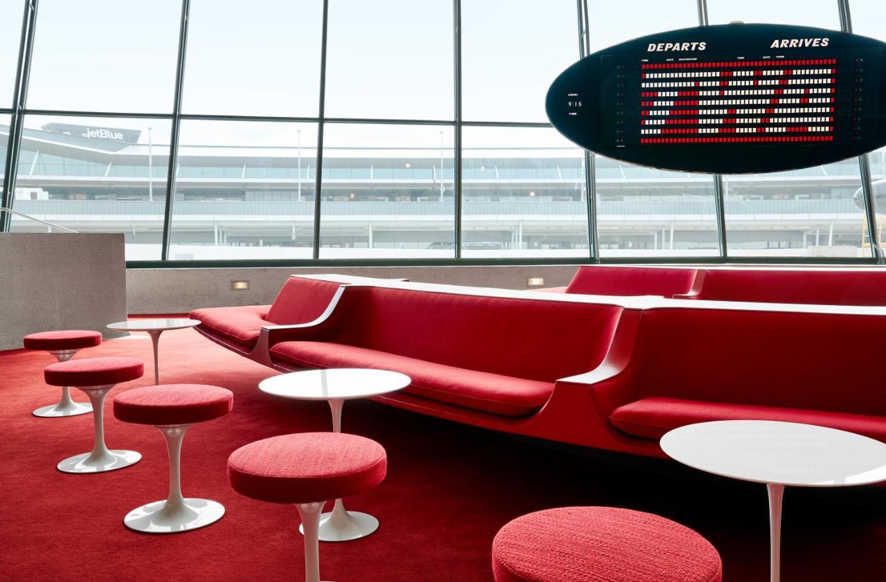 Twa At Jfk Airport 4*