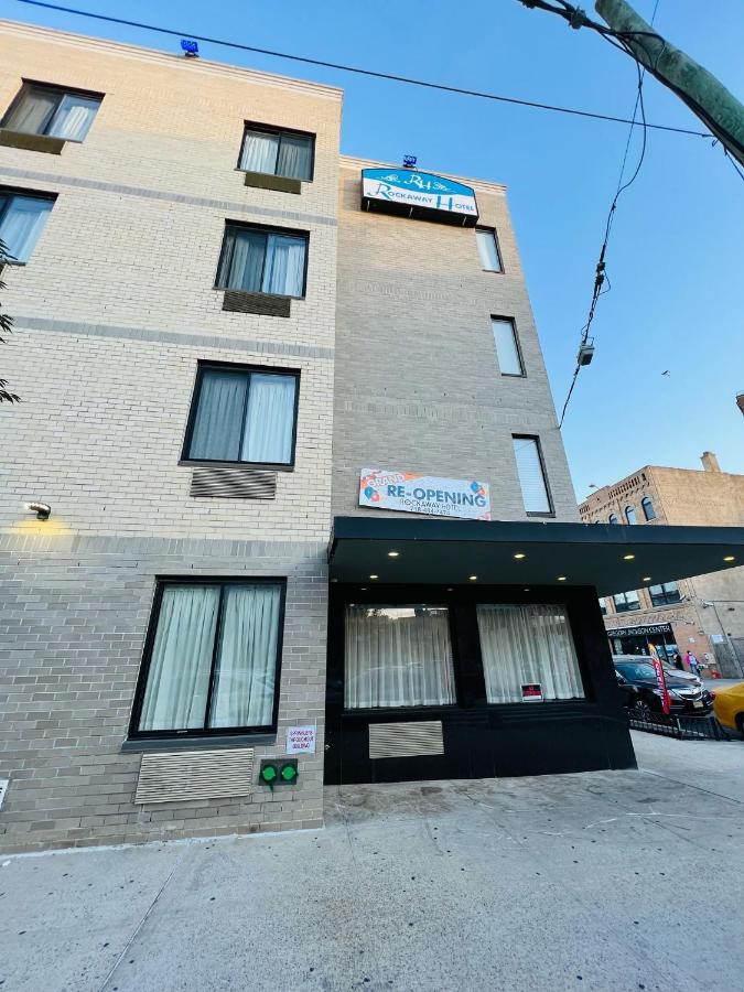 Rockaway 3*