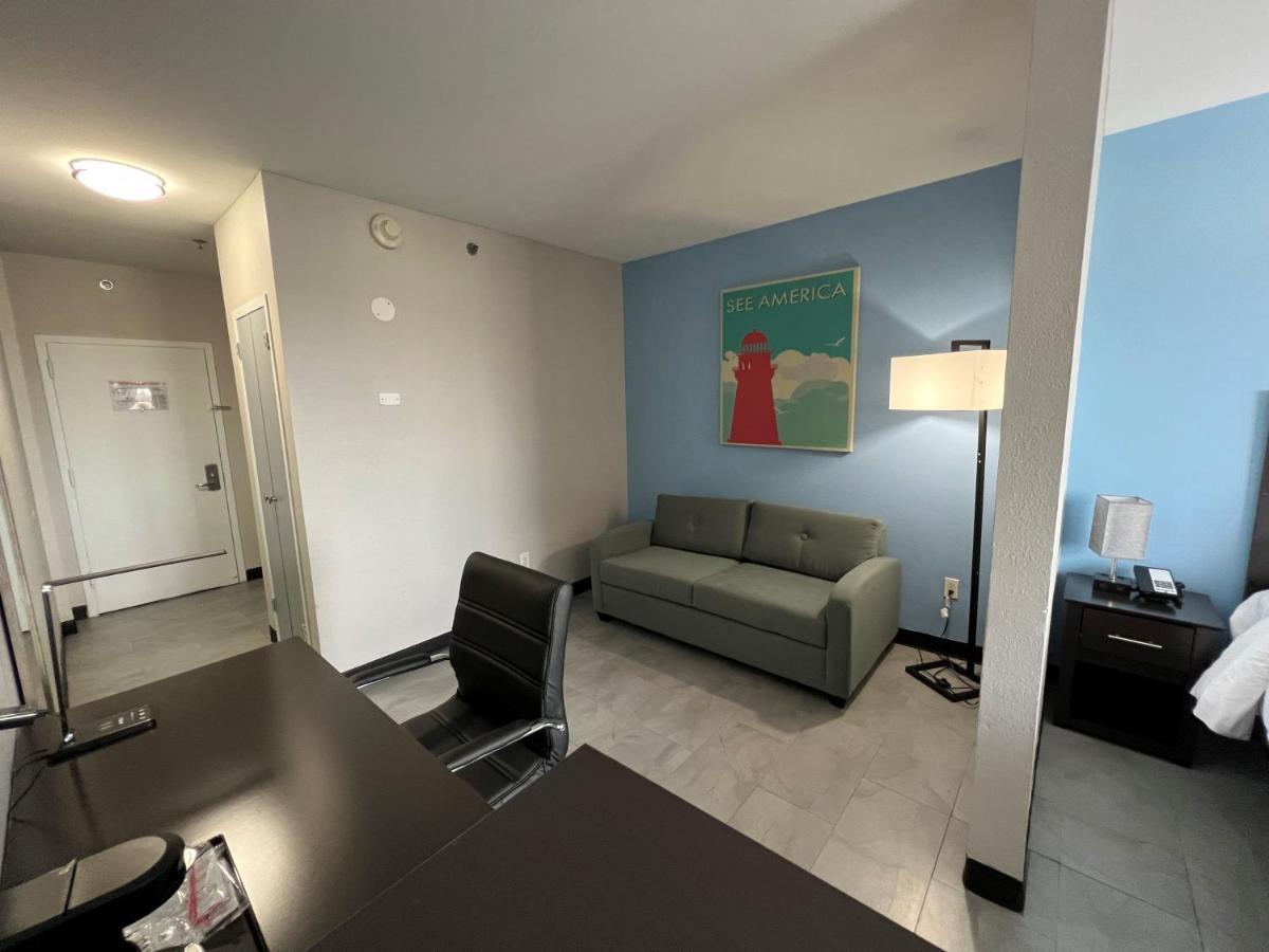 Hotel Travelodge By Wyndham Queens New York