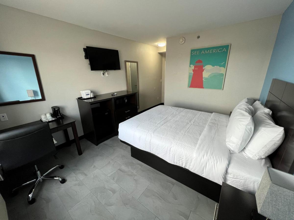 Travelodge By Wyndham Queens 3* New York