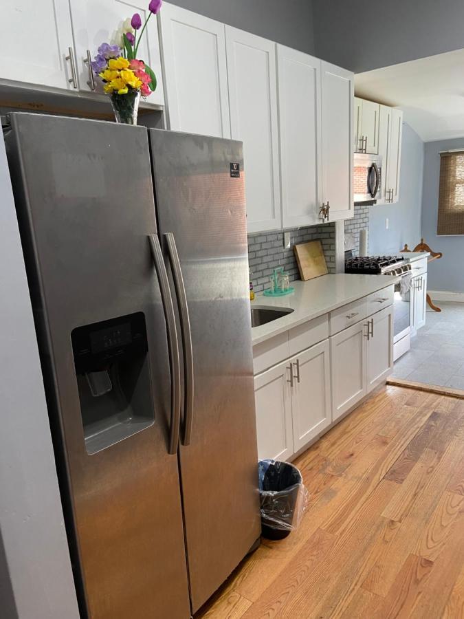 A Spacious In Queens Gasthof New York