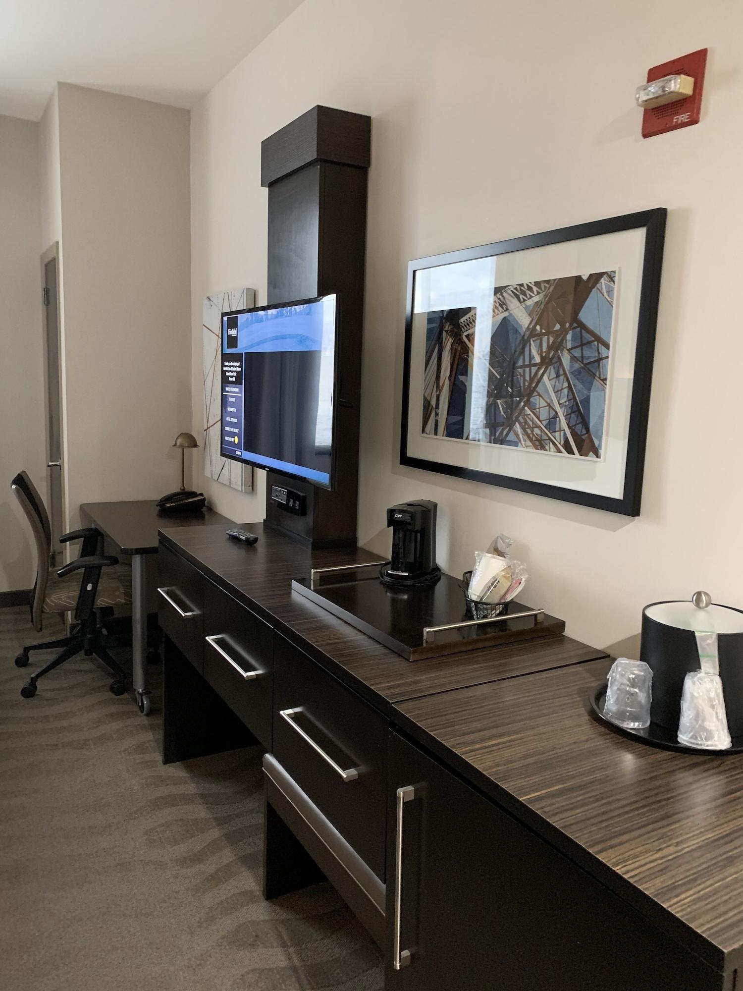 Hotel Fairfield & By Marriott Staten Island Nova York