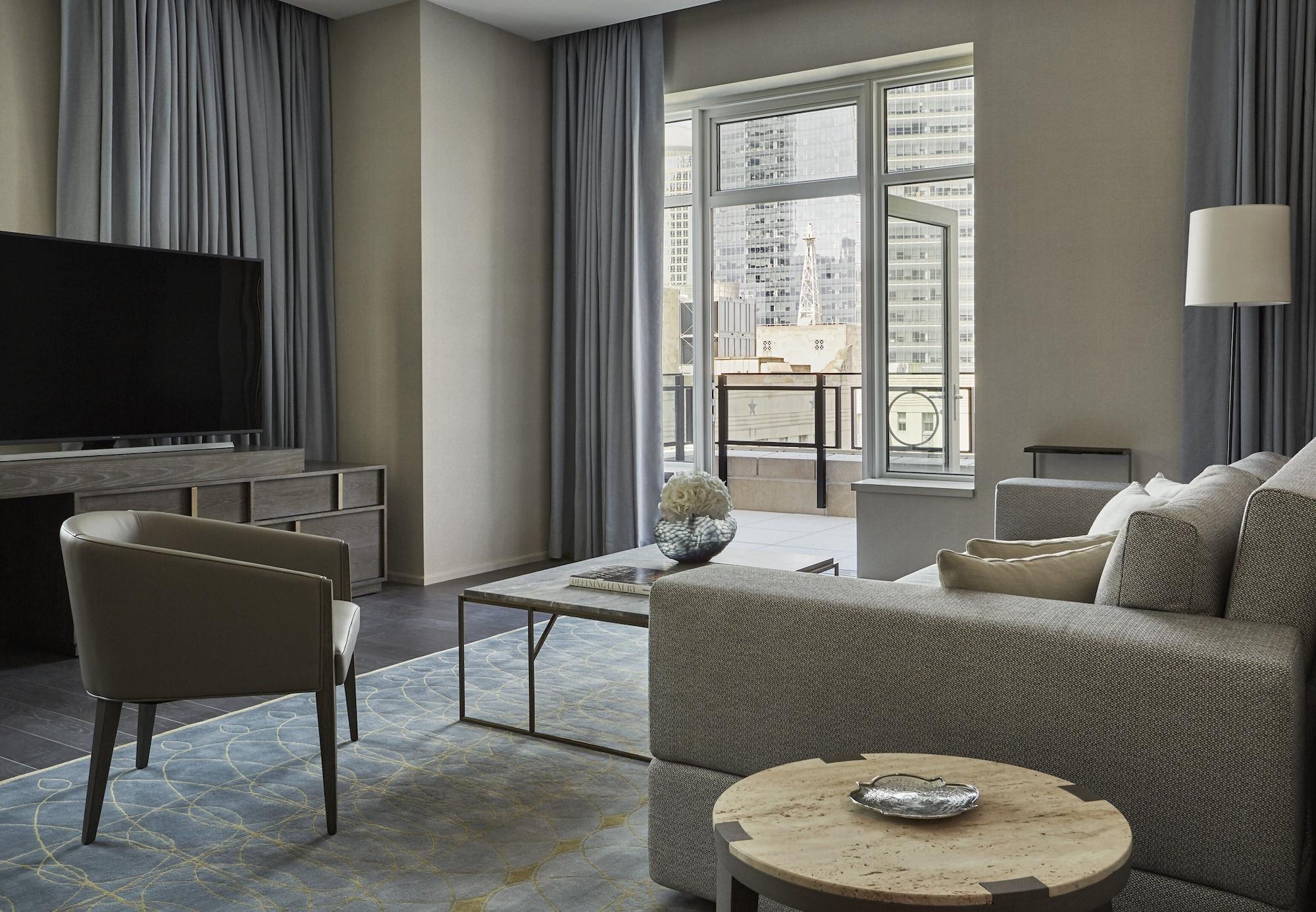 Hotel Four Seasons Downtown