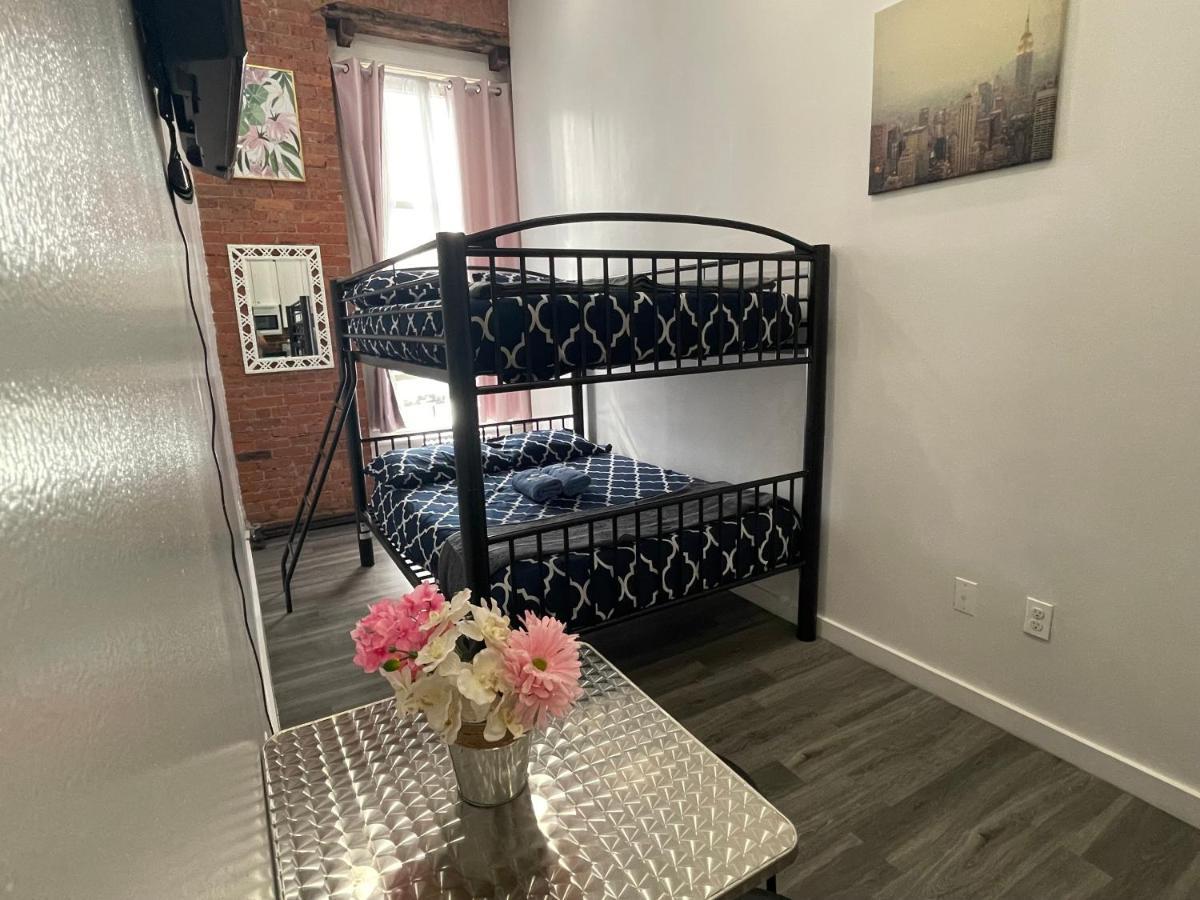 31 Street Broadway Apartment