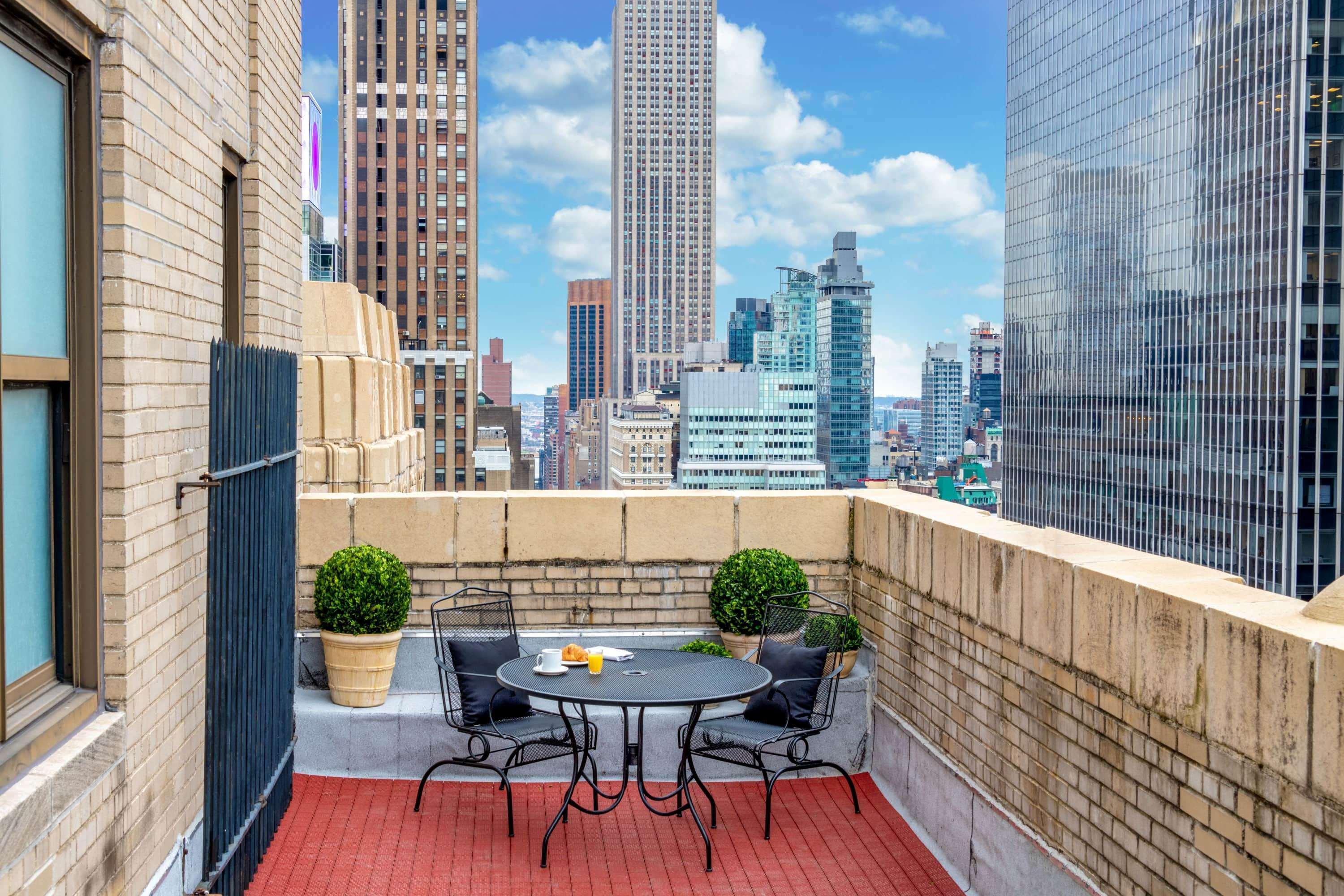 The New Yorker, A Wyndham