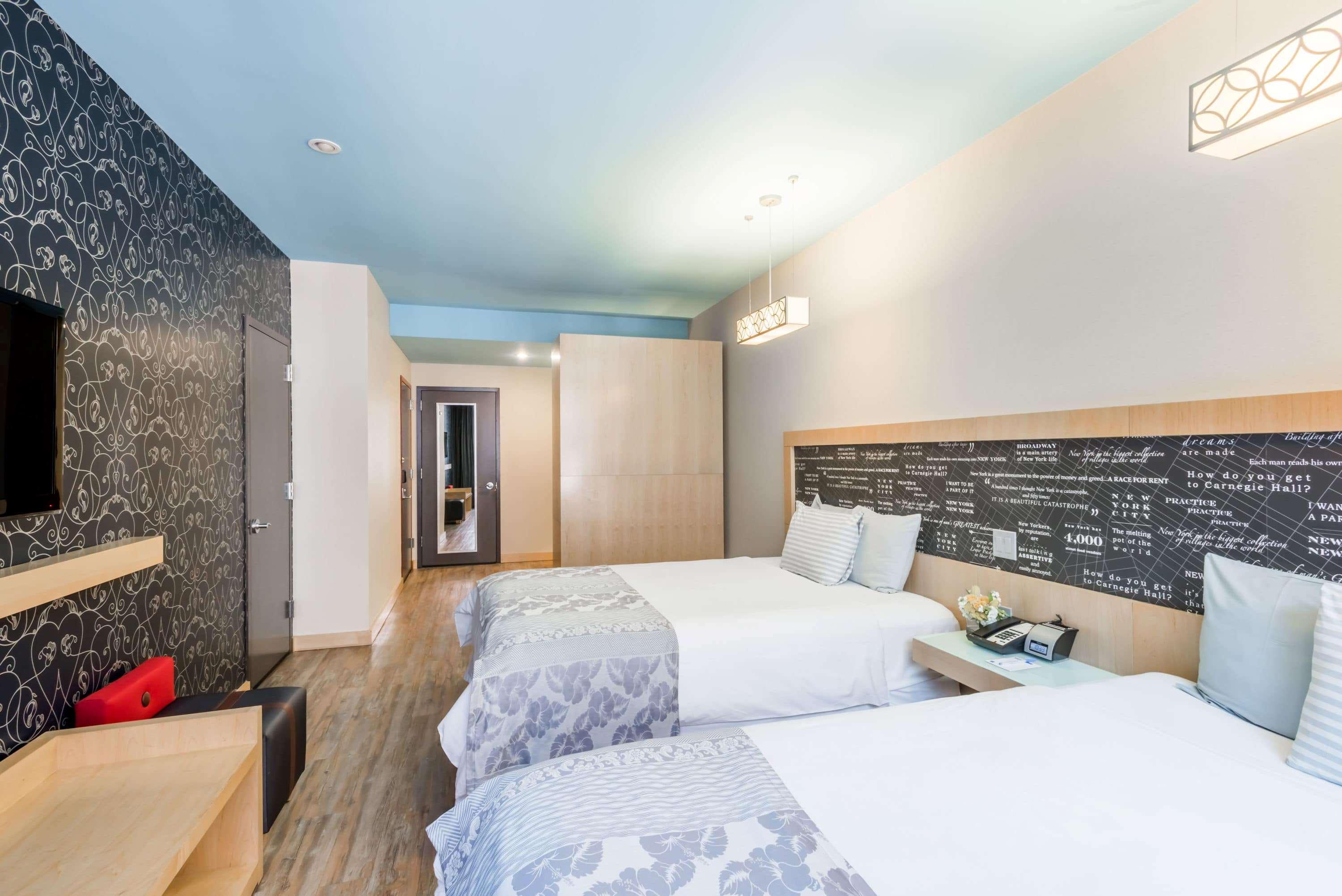 Tryp By Wyndham Times Square - Midtown Hotel