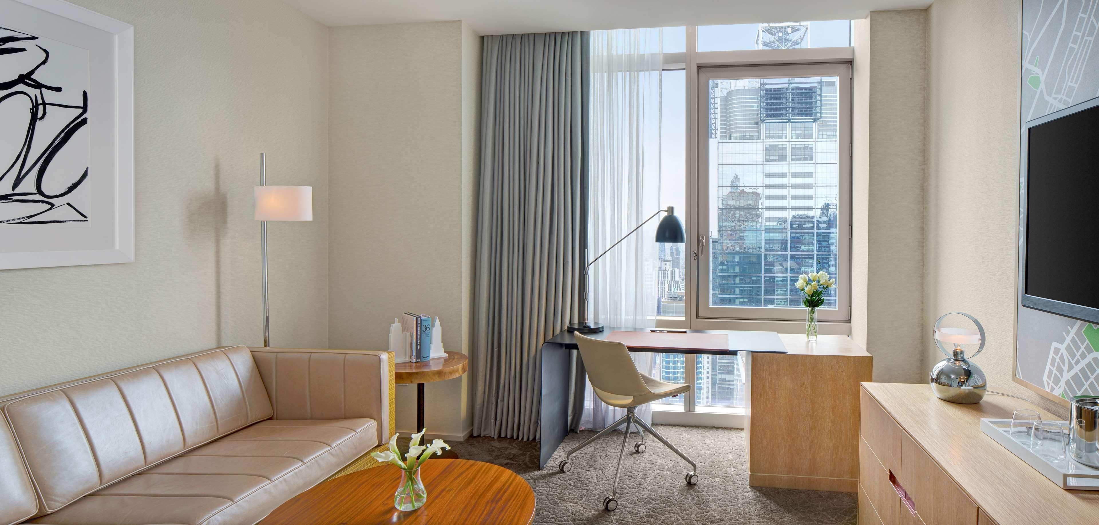 Express - Times Square South By Ihg Hotel New York