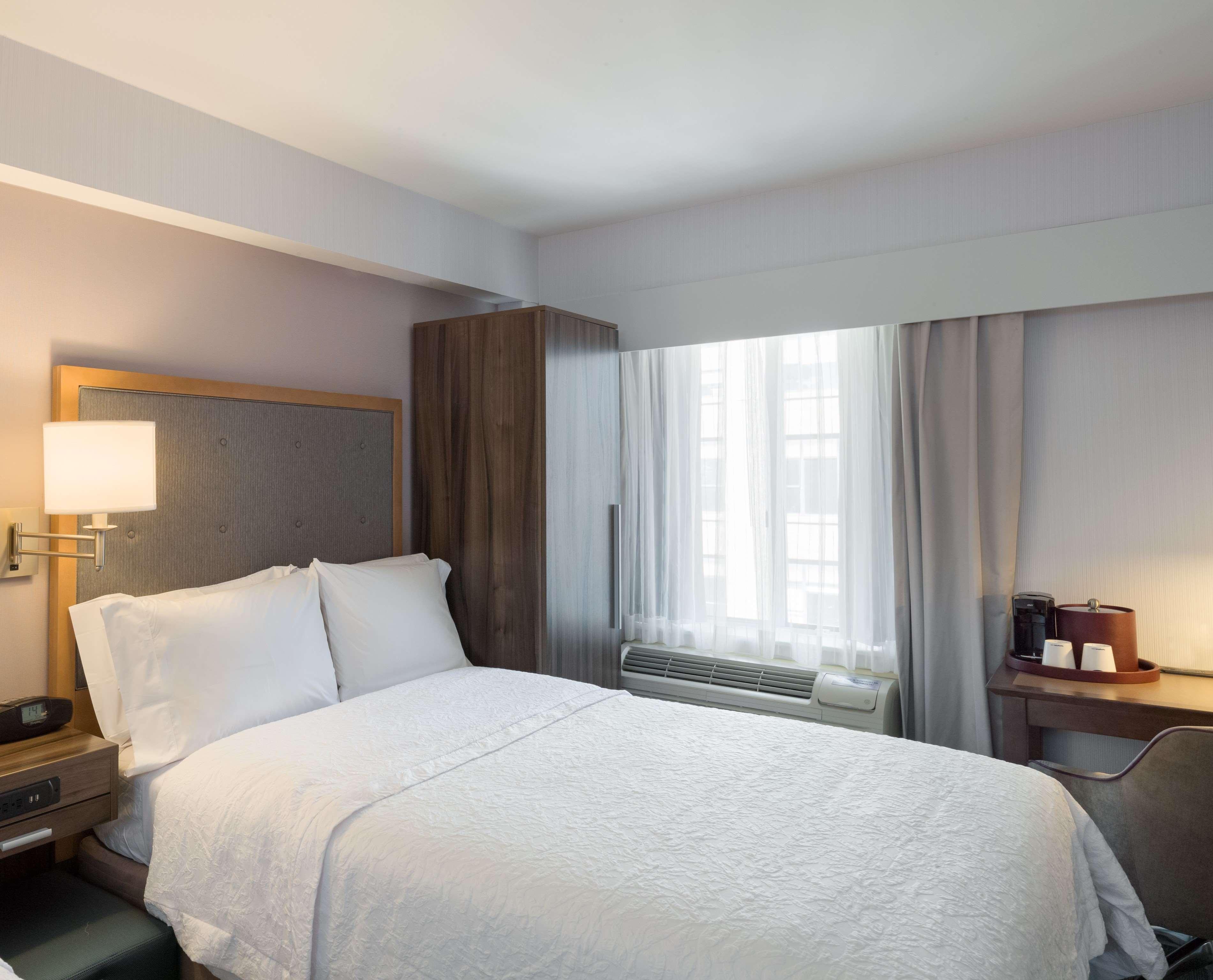 Hampton Madison Square Garden 3*