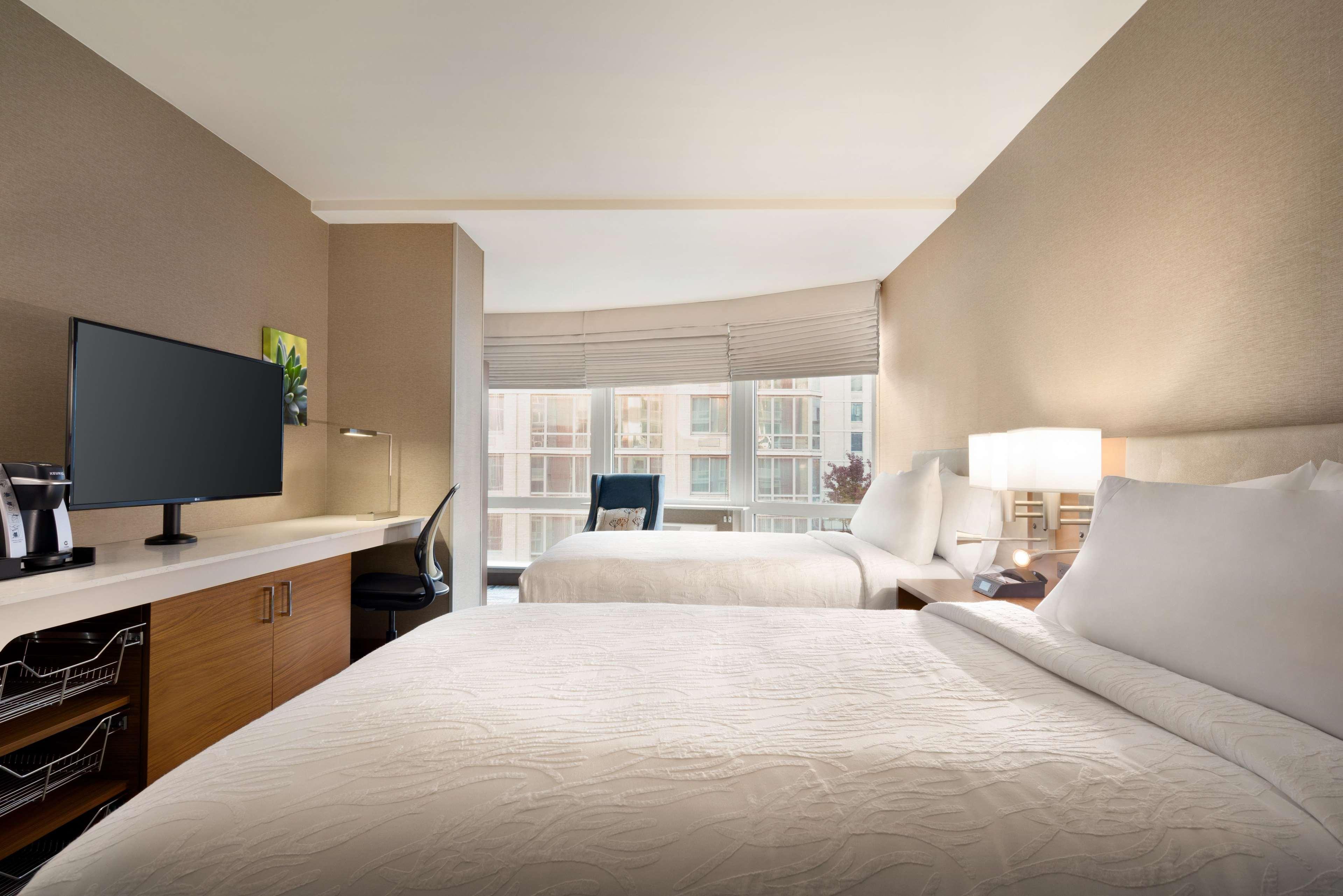 Hotel Hilton Garden Times Square South 3*