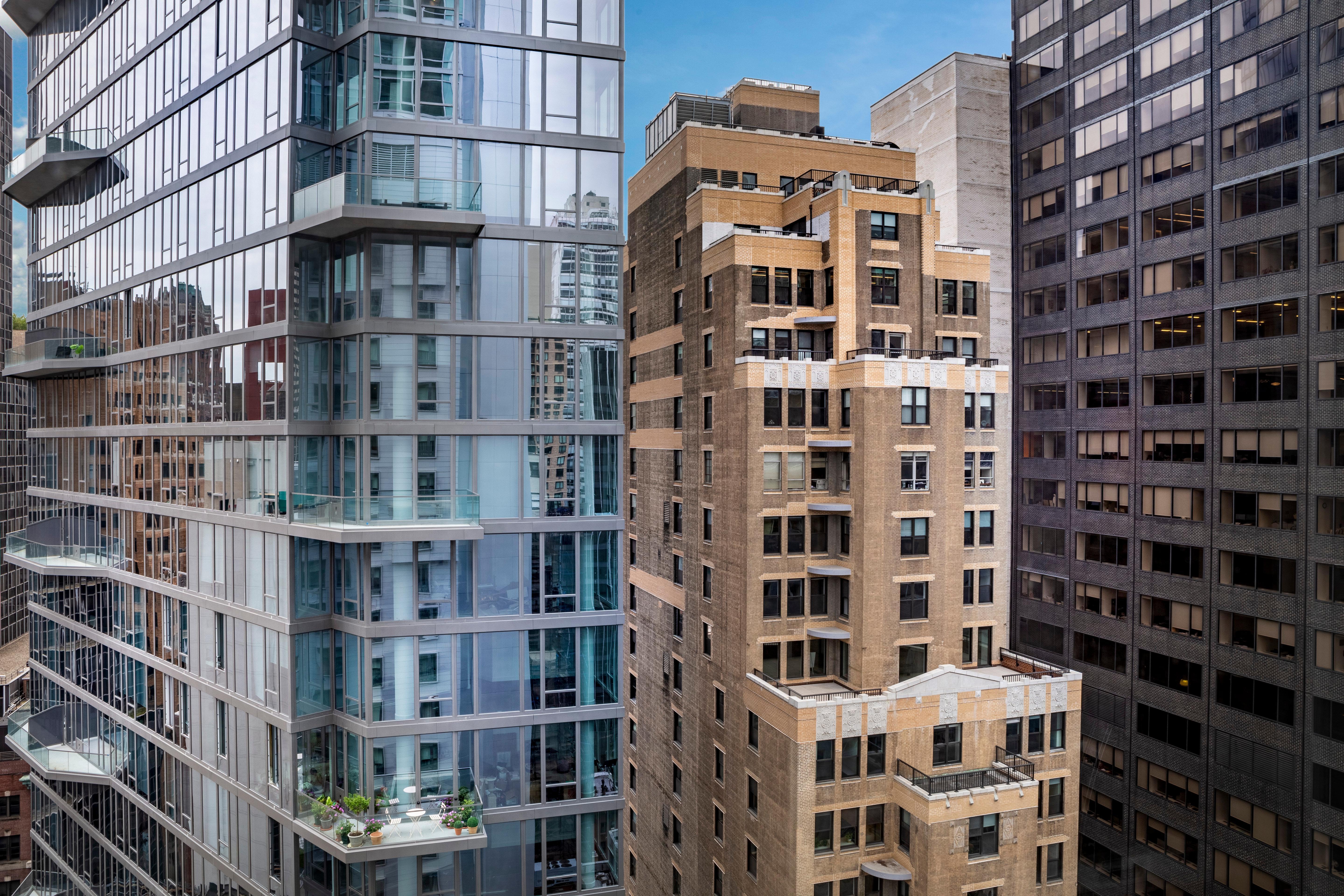 Midtown East Hotel 3*