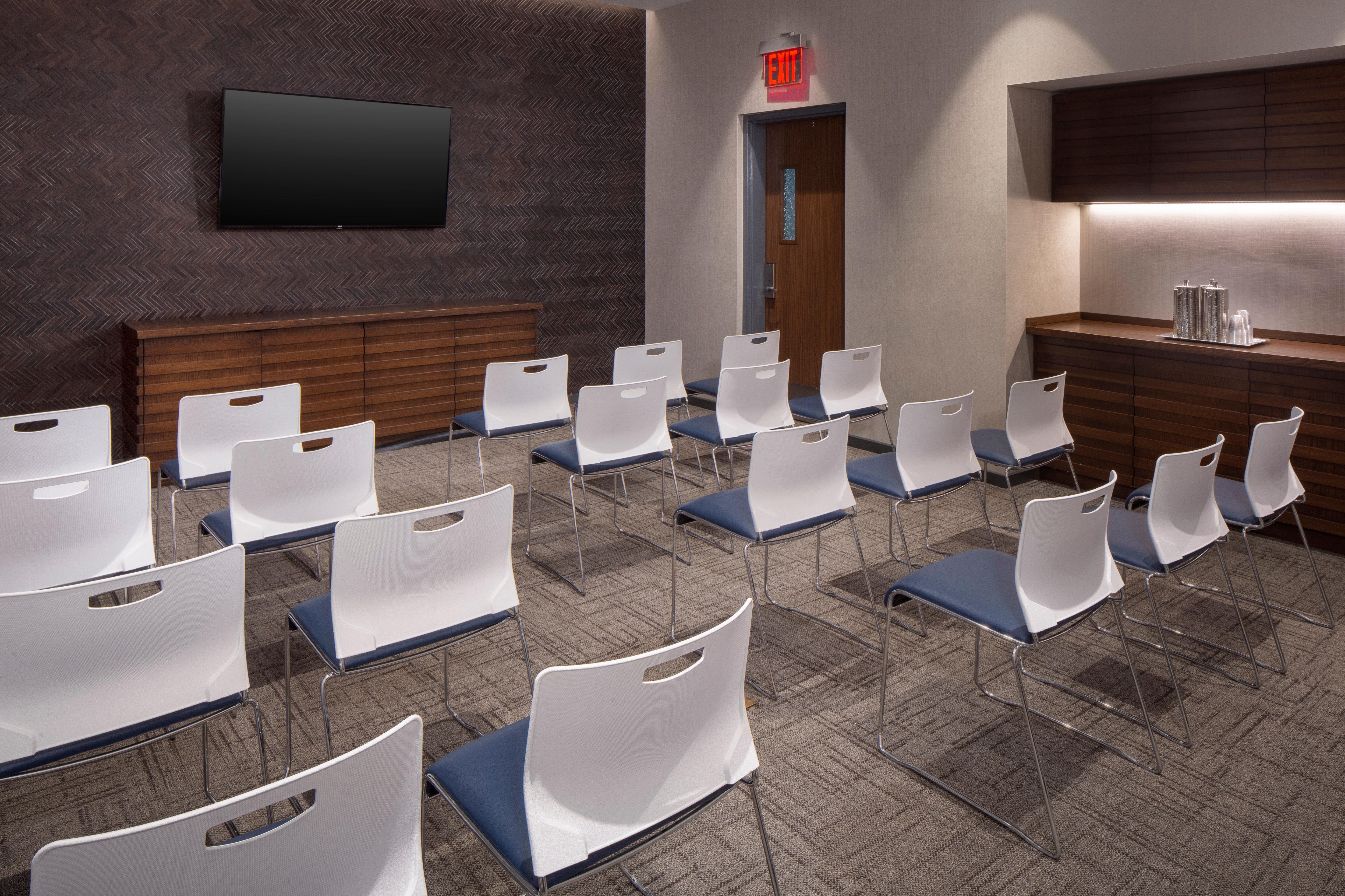 Midtown East Hotel 3*