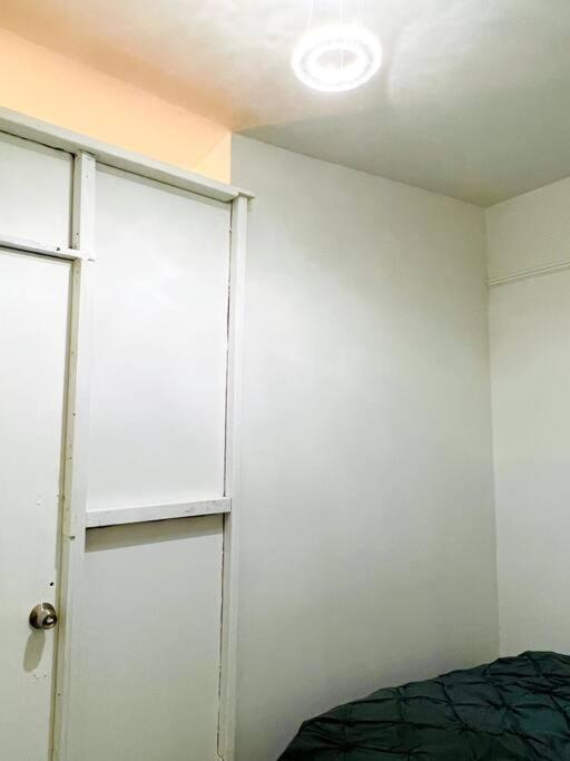 2 Bedroom Queens Near Airtrain, Jfk, Lga 646-667-6696 Apartamento