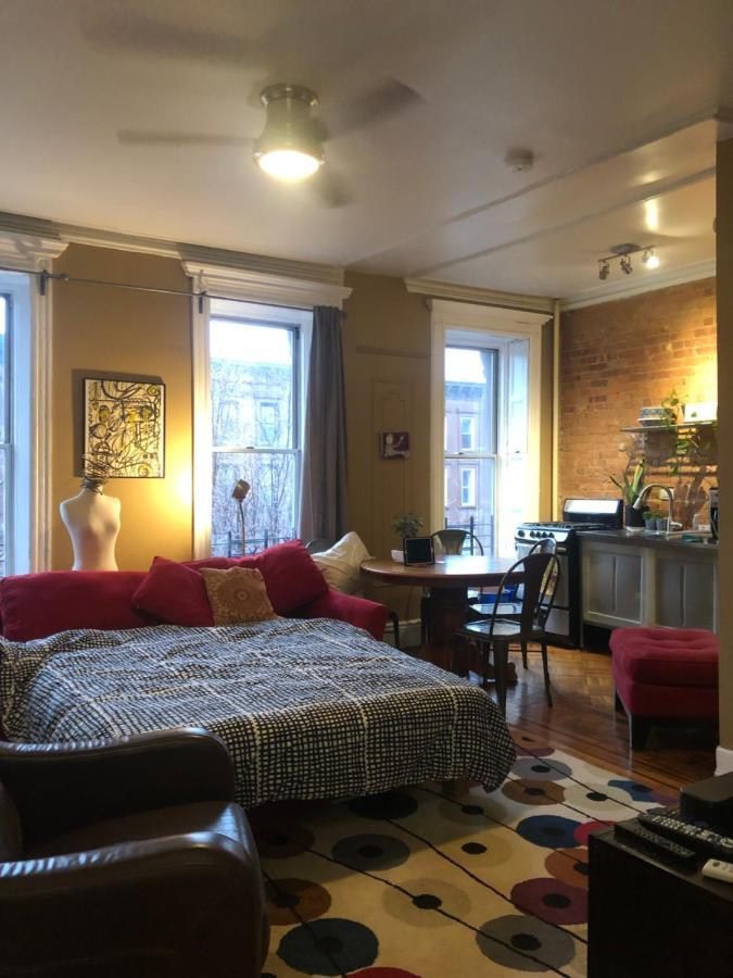 Apartamento Brownstone Loft 30 Day Bookings