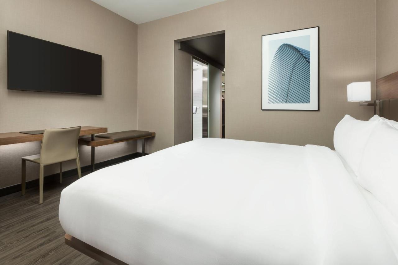 Hotel Ac By Marriott Times Square 4*
