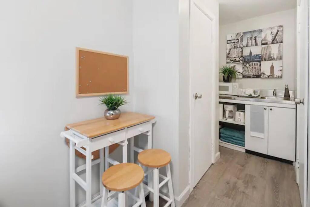 Central 2br - Walking Distance To Times Square Apartamento *