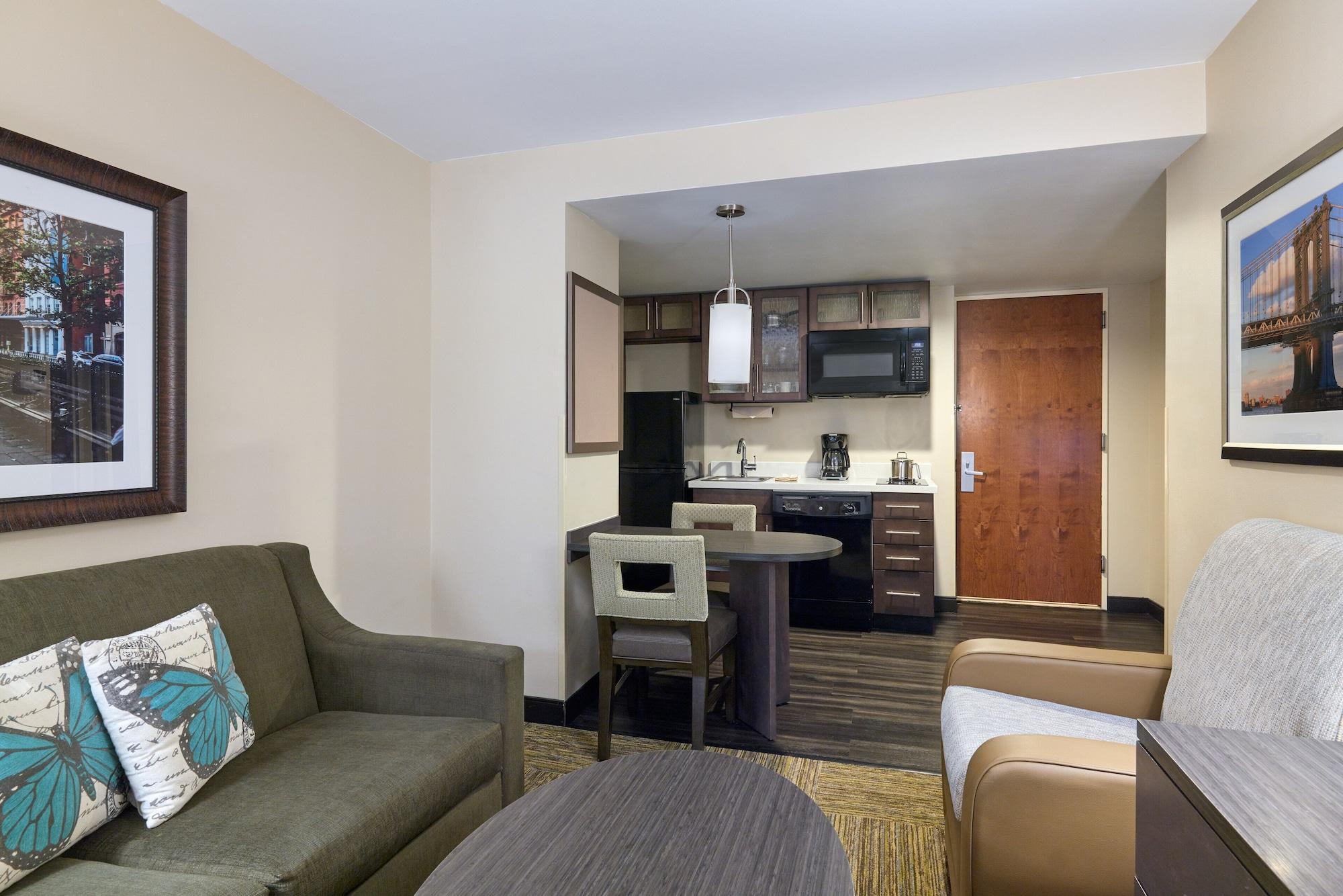 Candlewood Nyc -times Square By Ihg 3*