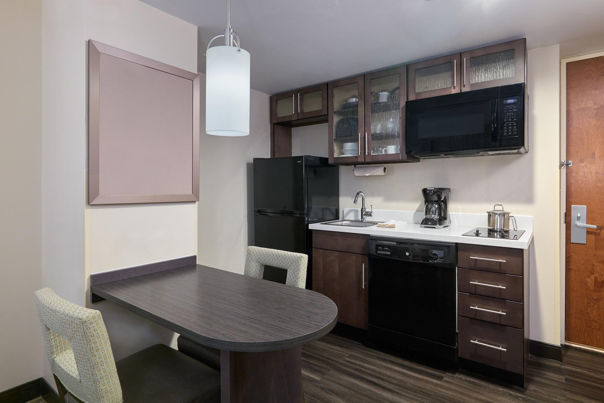 Candlewood Nyc -times Square By Ihg New York