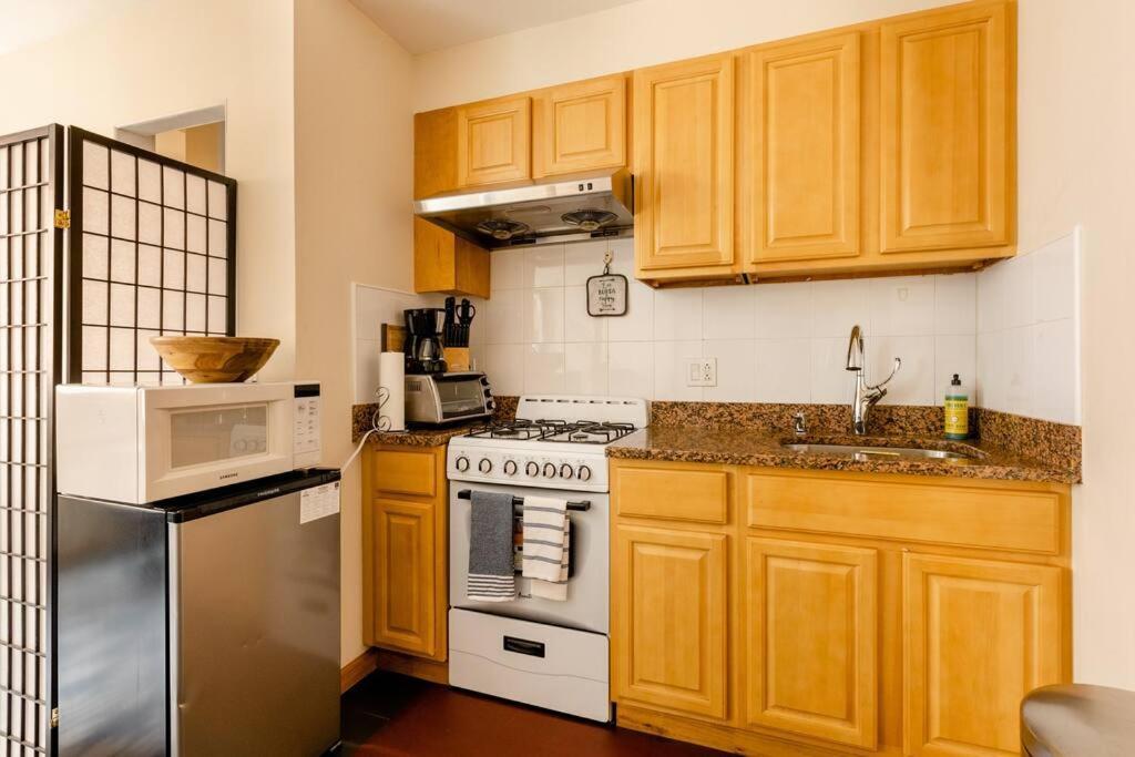 2 Bedroom King Bed * New York