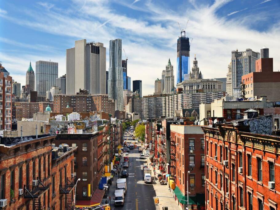 2 Bedroom King Bed * New York