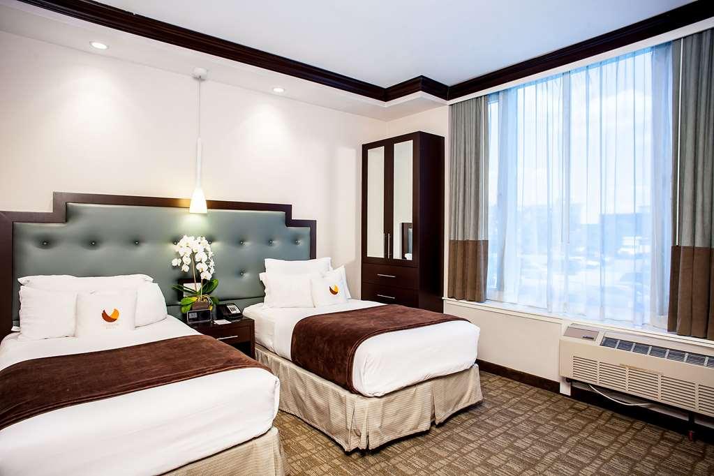 Condor By Luxurban Hotel *