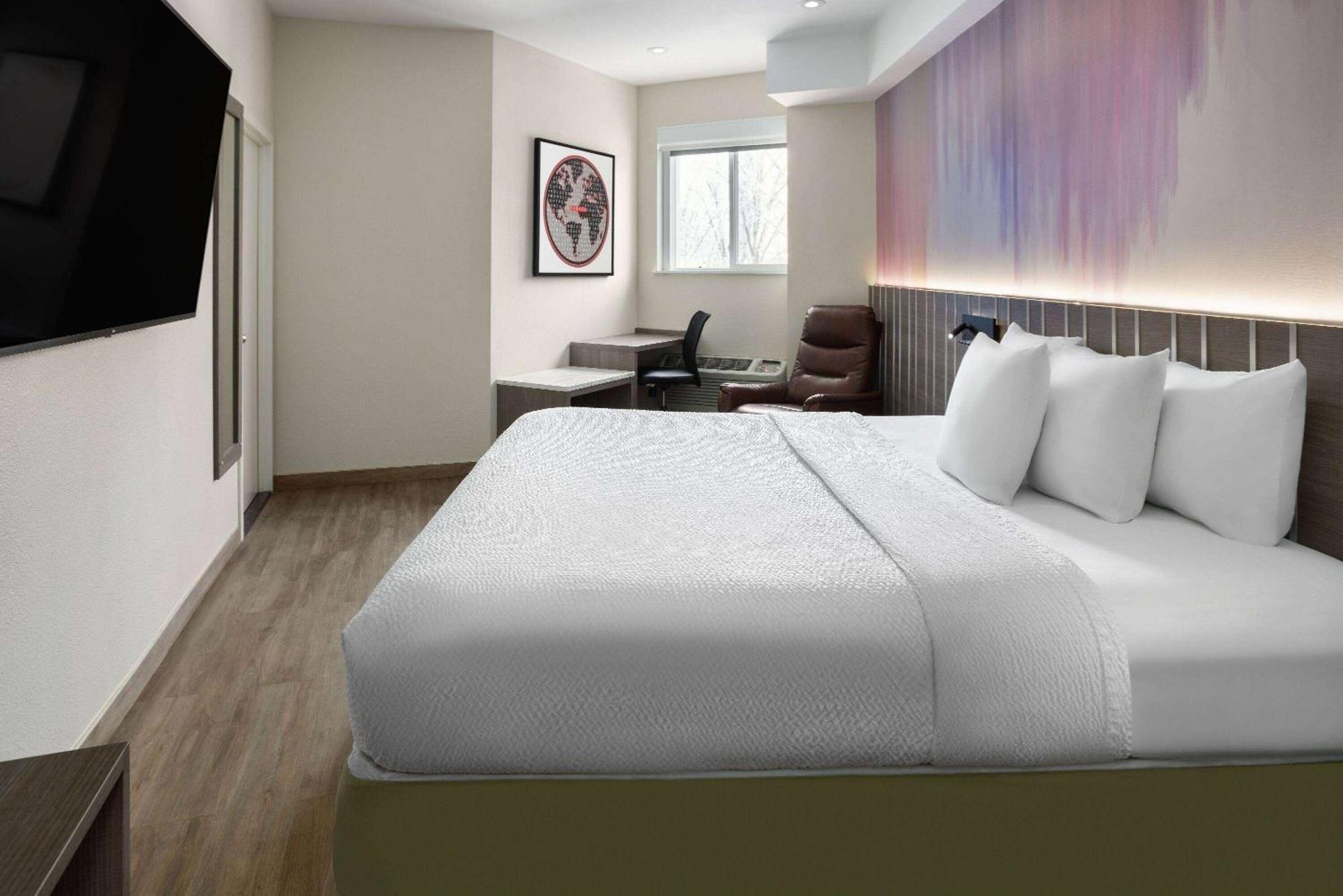 Ramada By Wyndham Bronx Nova York