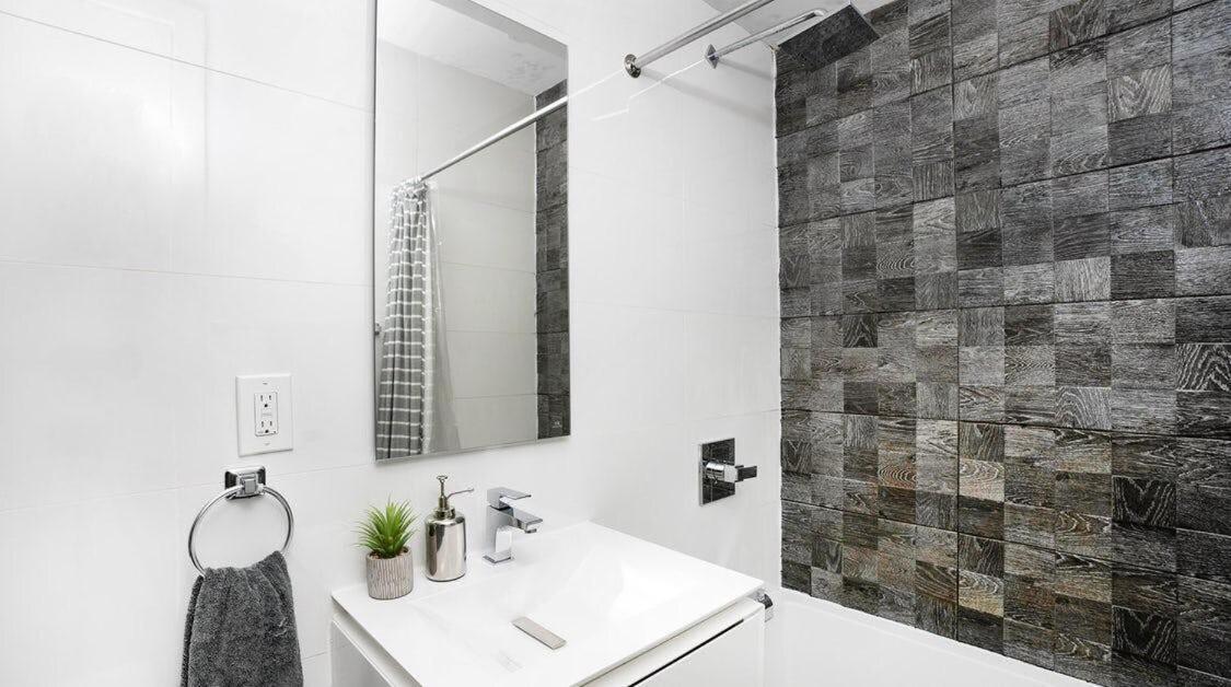 24-3 Prime Gramercy New W D Terrace * New York
