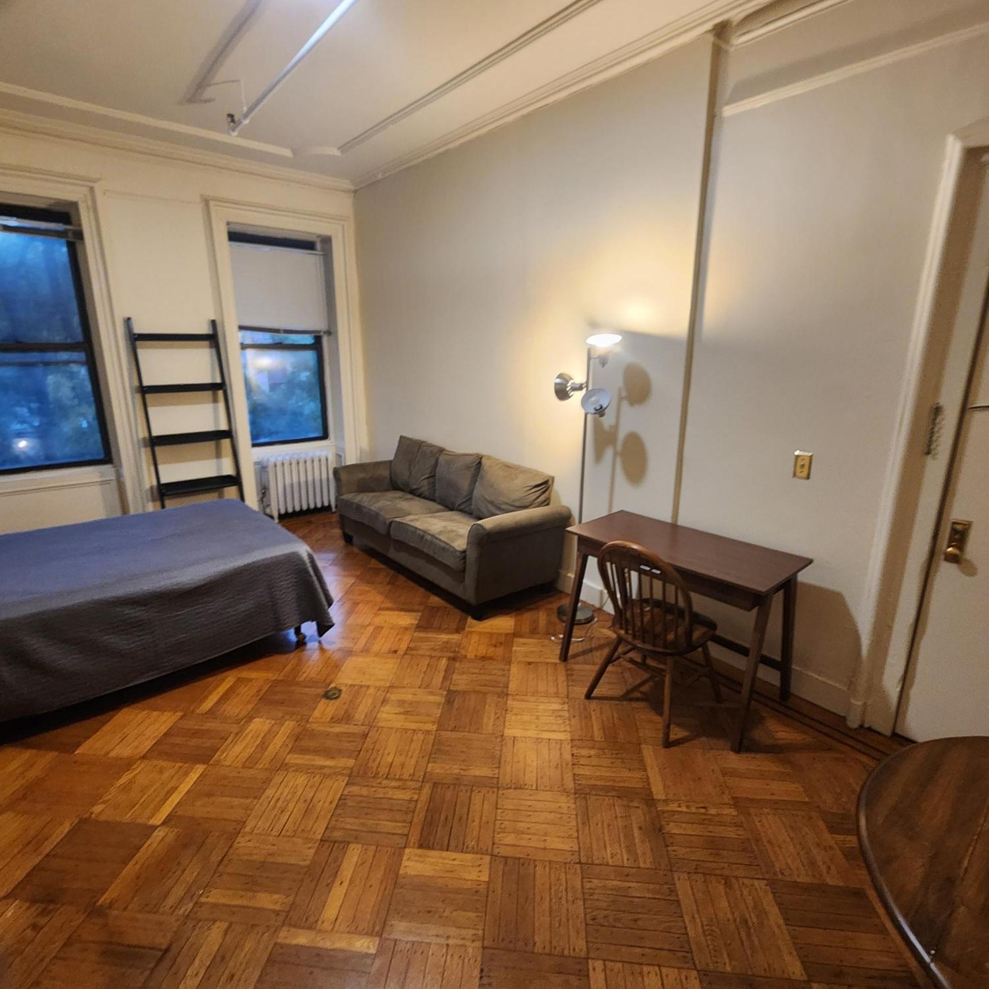 2 Guest house