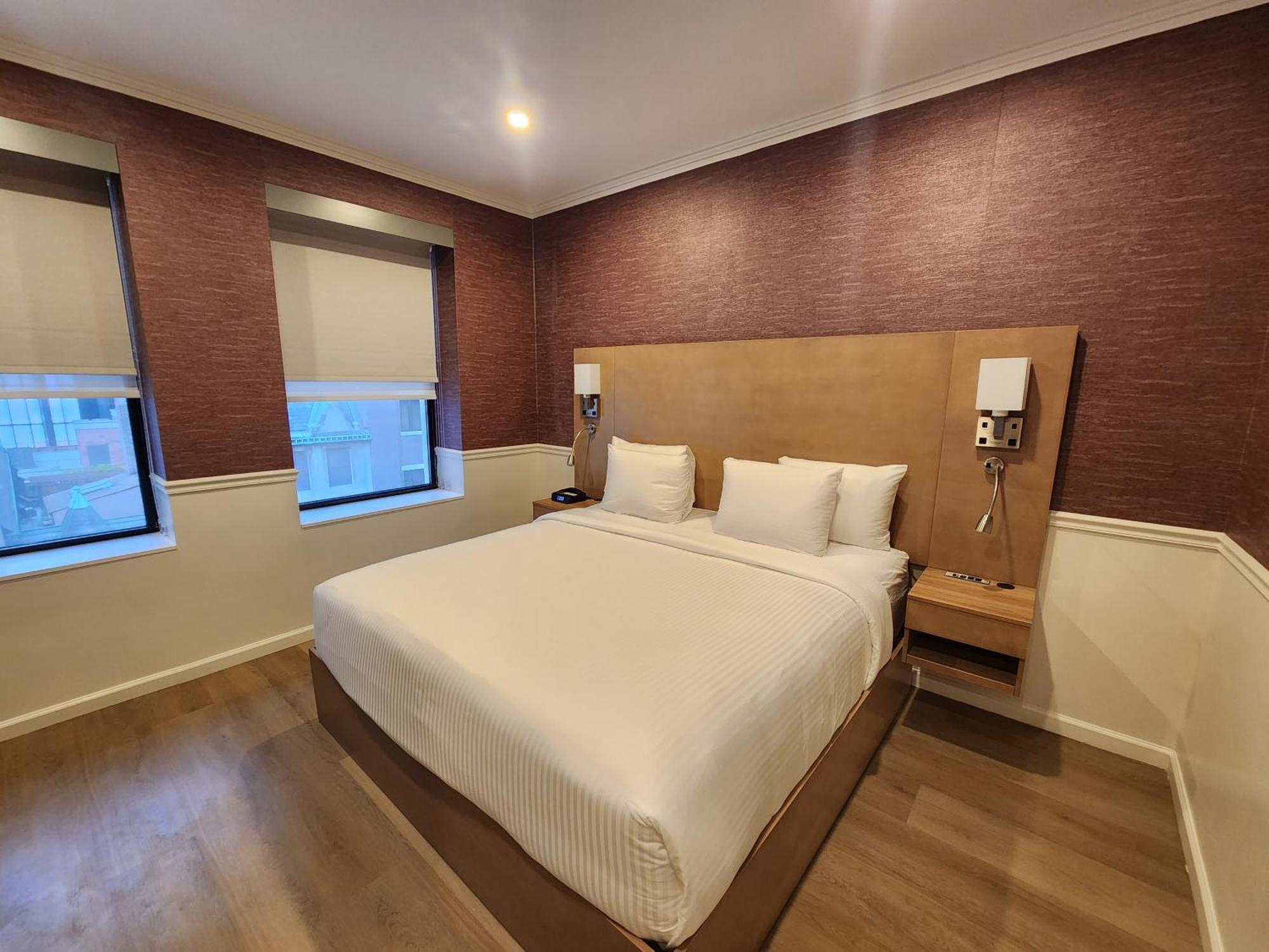 The Mayfair Times Square, Ascend Collection 3* New York