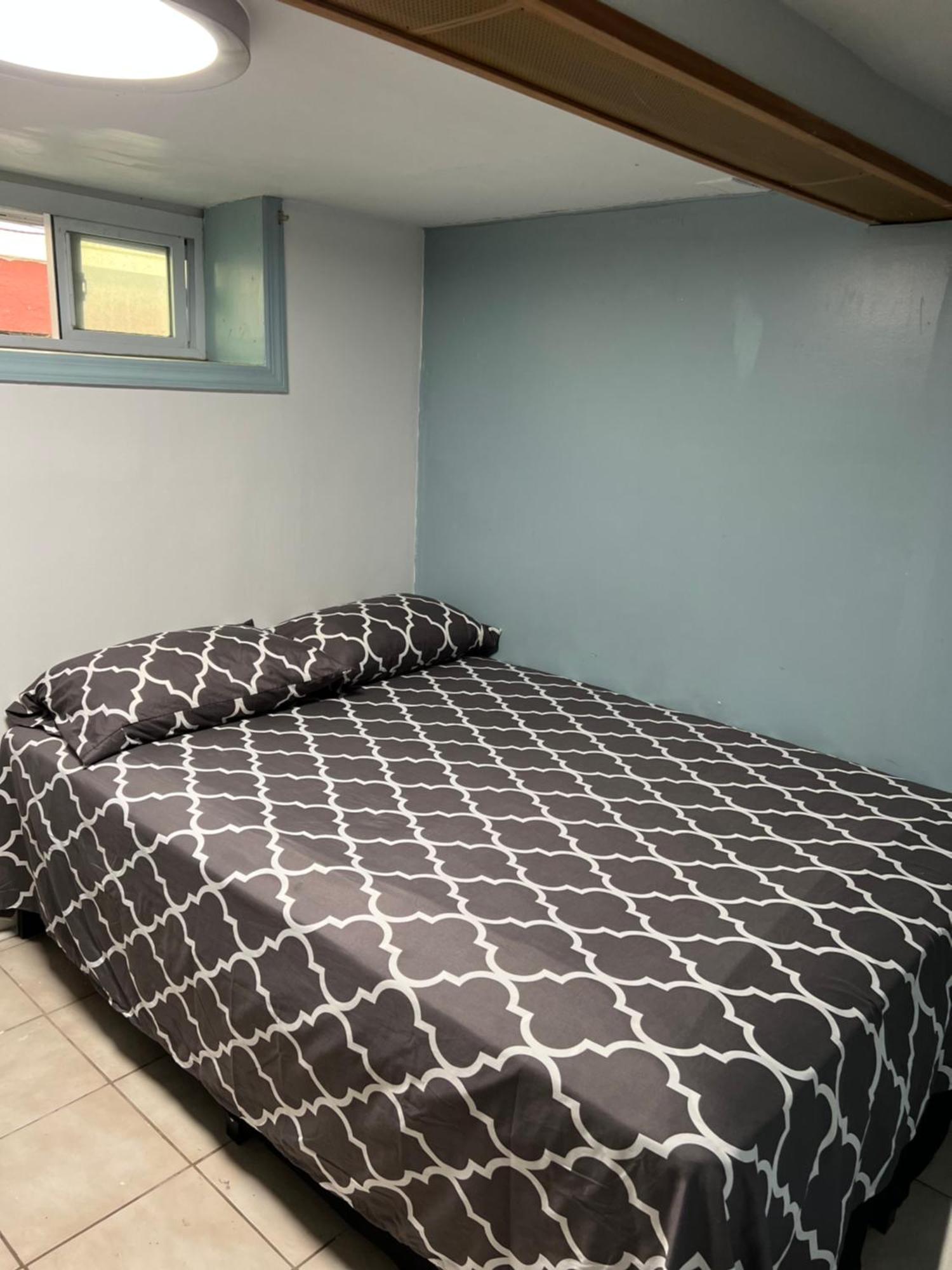Apartamento No Apt H 1 Basement Adrress Is Francis Lewis Blvd Queens Village Nova York