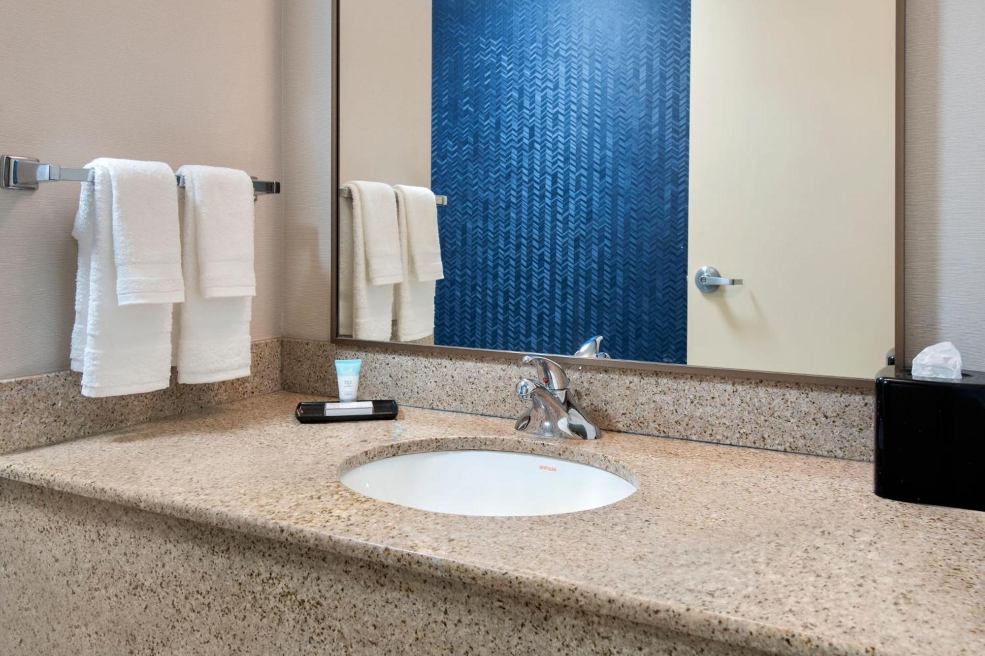 Hotel Fairfield By Marriott Laguardia Airport/flushing Nova York