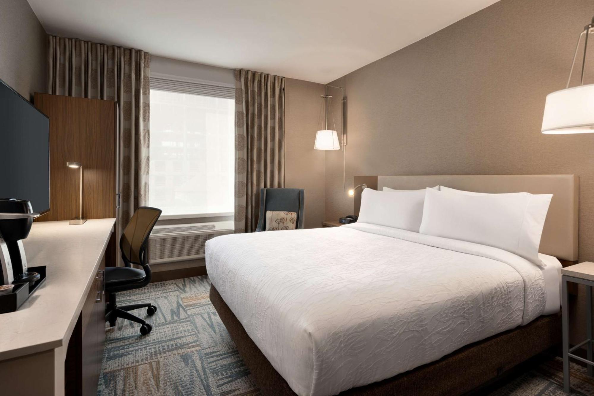 Hilton Garden Times Square South Hotel