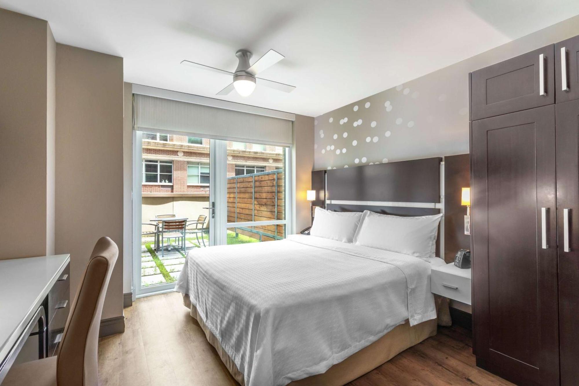 Hotel Homewood Midtown Manhattan Times Square South 3*