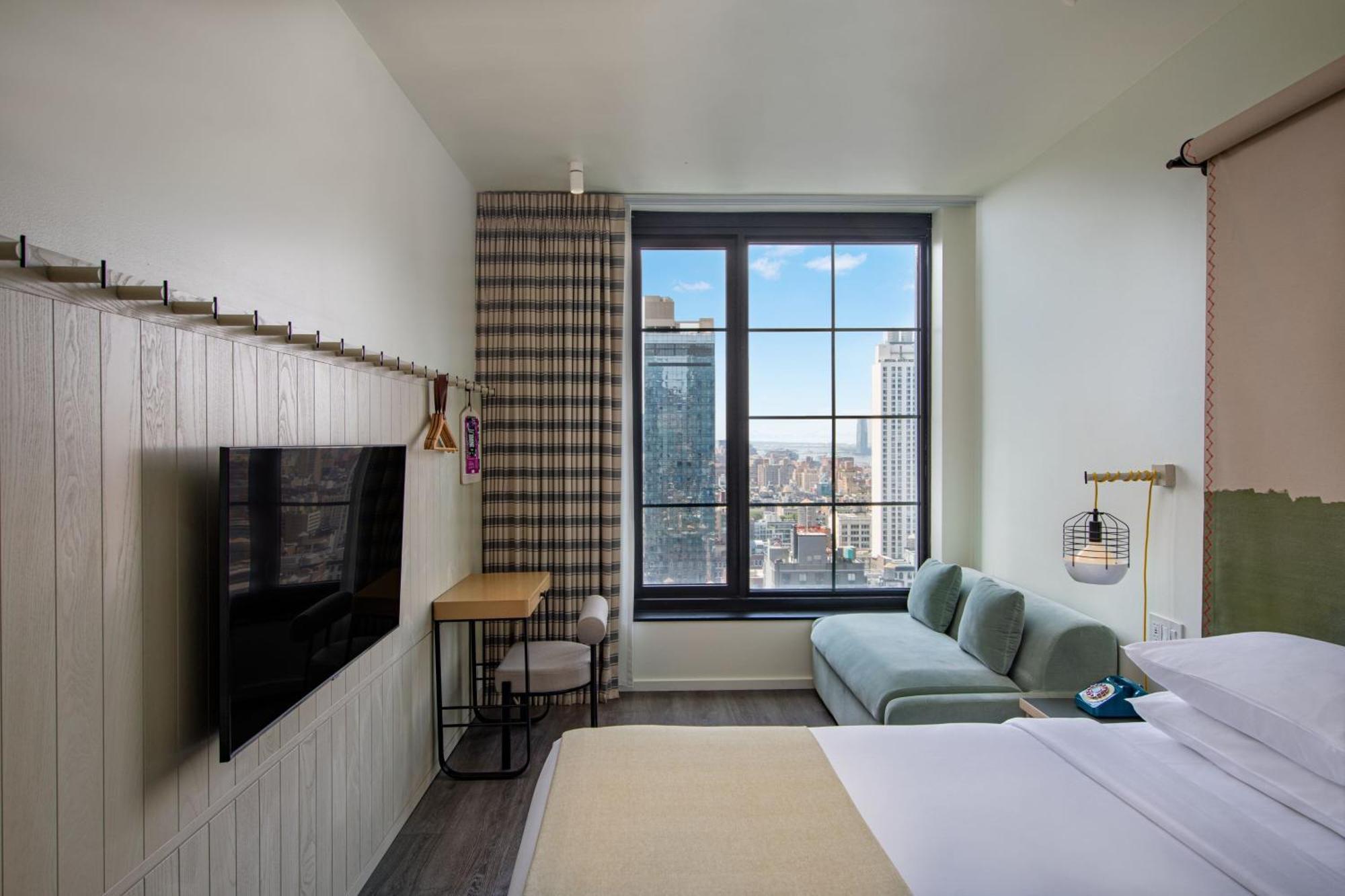 Moxy Nyc Chelsea Hotel 4*