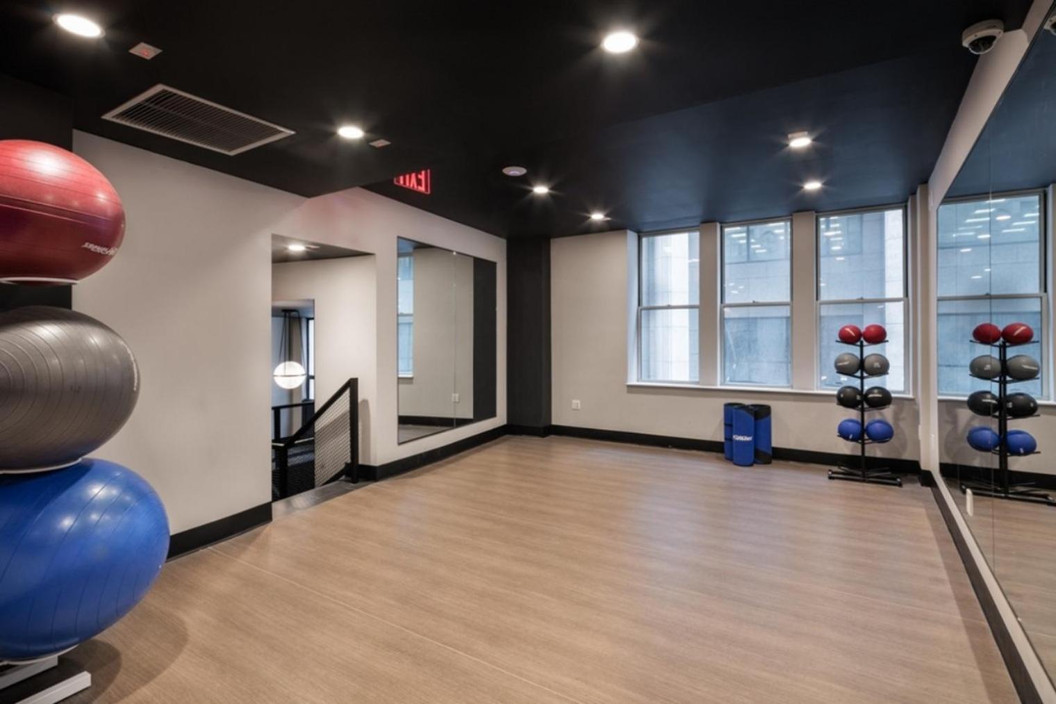 Fidi Jr 1br W Gym Lounge Nr Street Nyc-1136 * New York