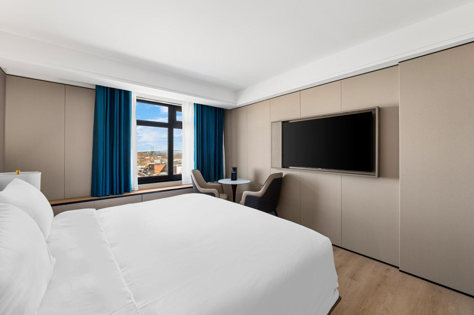 Ly Hotel Nova York