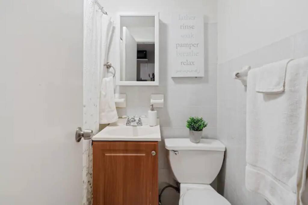 Elevate At Times Square - Cozy In Times Square And Nearby Restaurants Apartment *