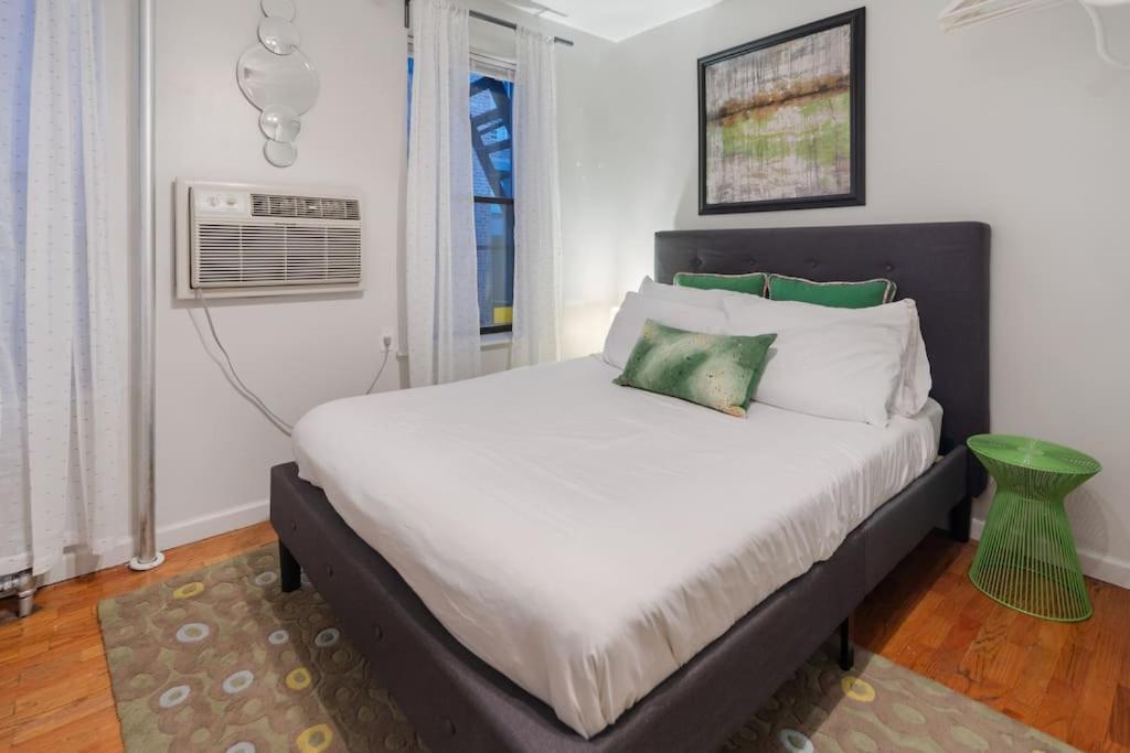 Apartment Elevate At Times Square - Cozy In Times Square And Nearby Restaurants New York