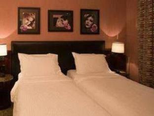 Hotel Washington Square 4*