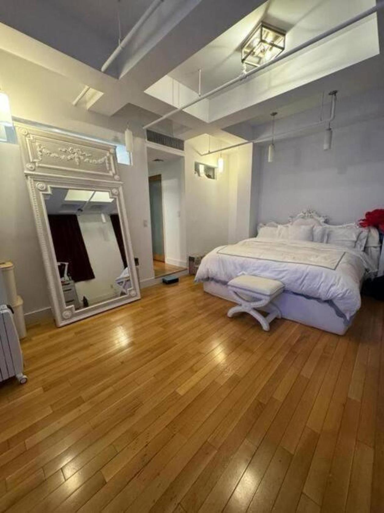 Apartment Tribecca Modern Brickwal 3br 2ba New York