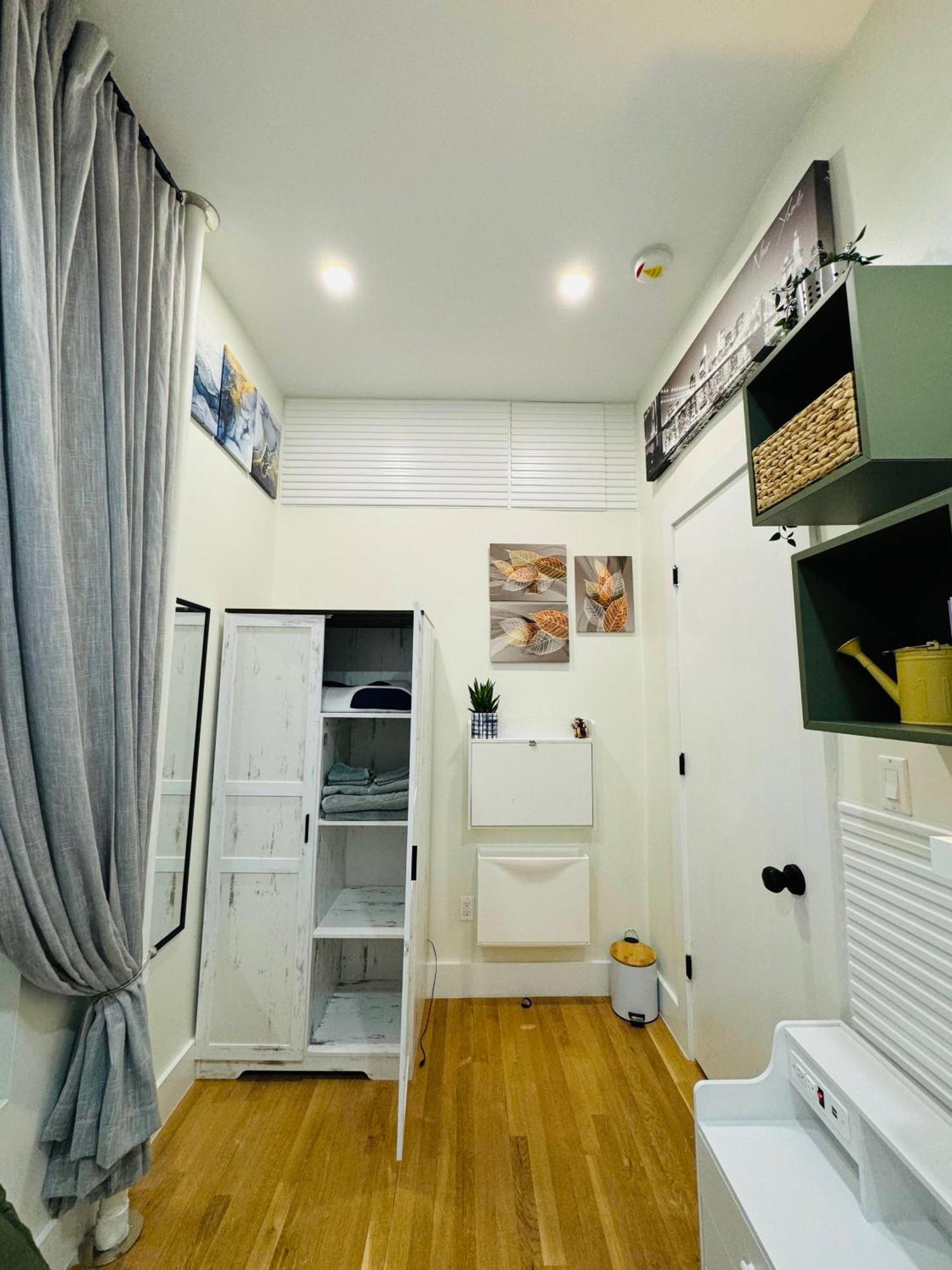 Columbus House Privatunterkunft *