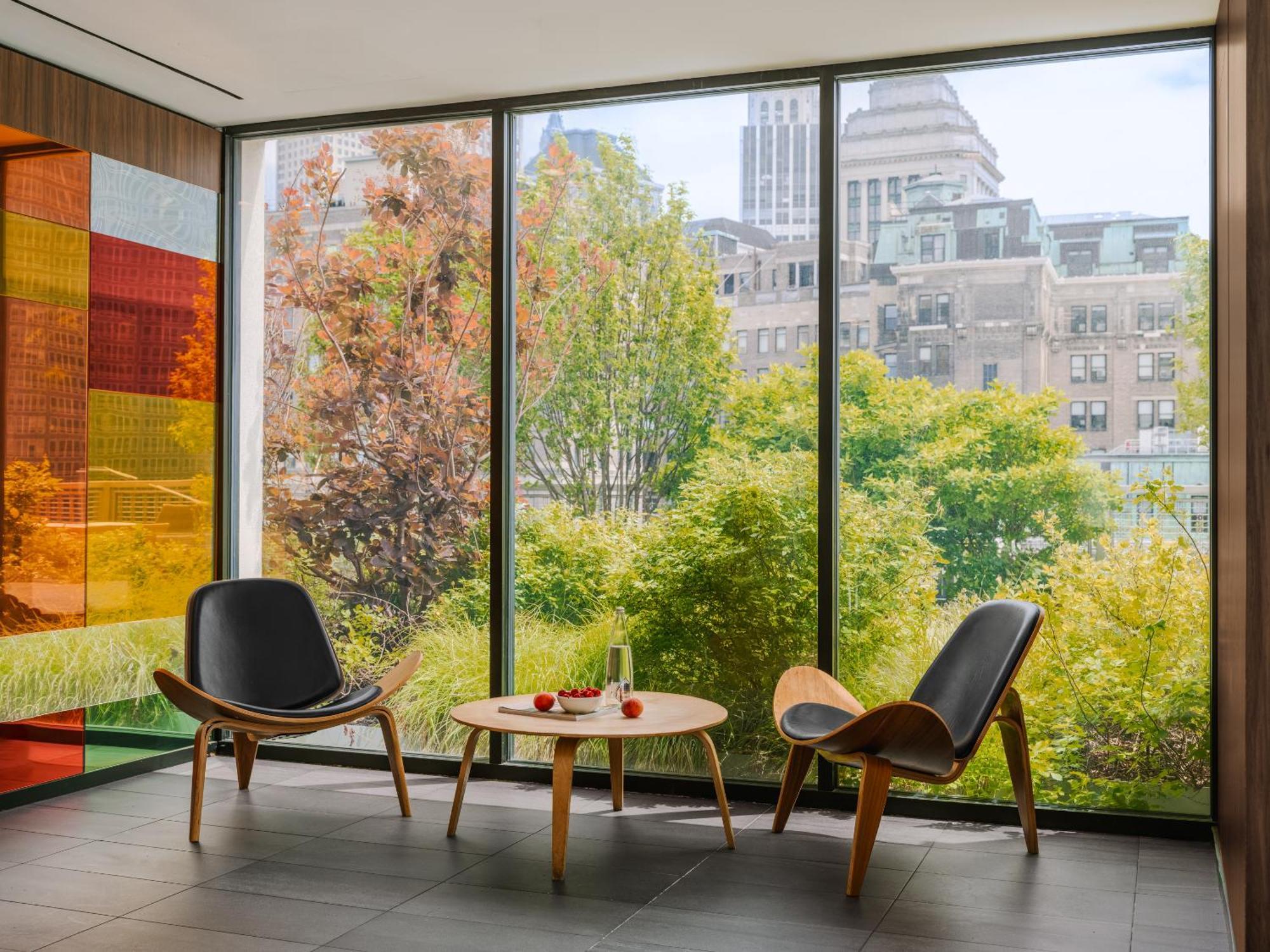 Sonder Battery Park Aparthotel
