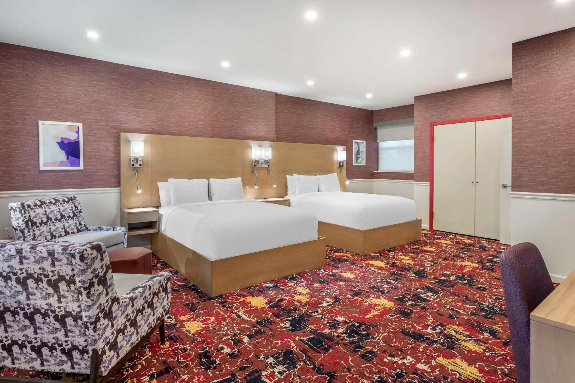 The Mayfair Times Square, Ascend Collection New York