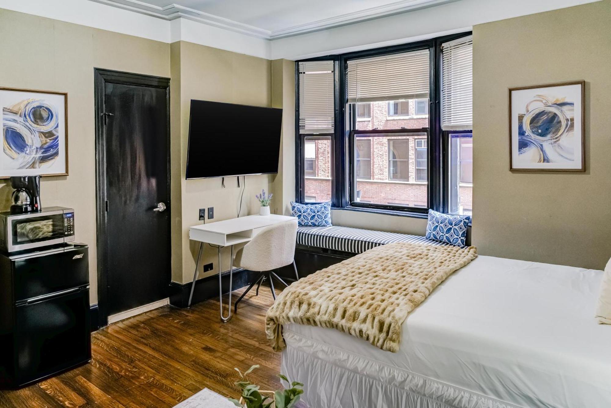 Hotel Mansfield 4*
