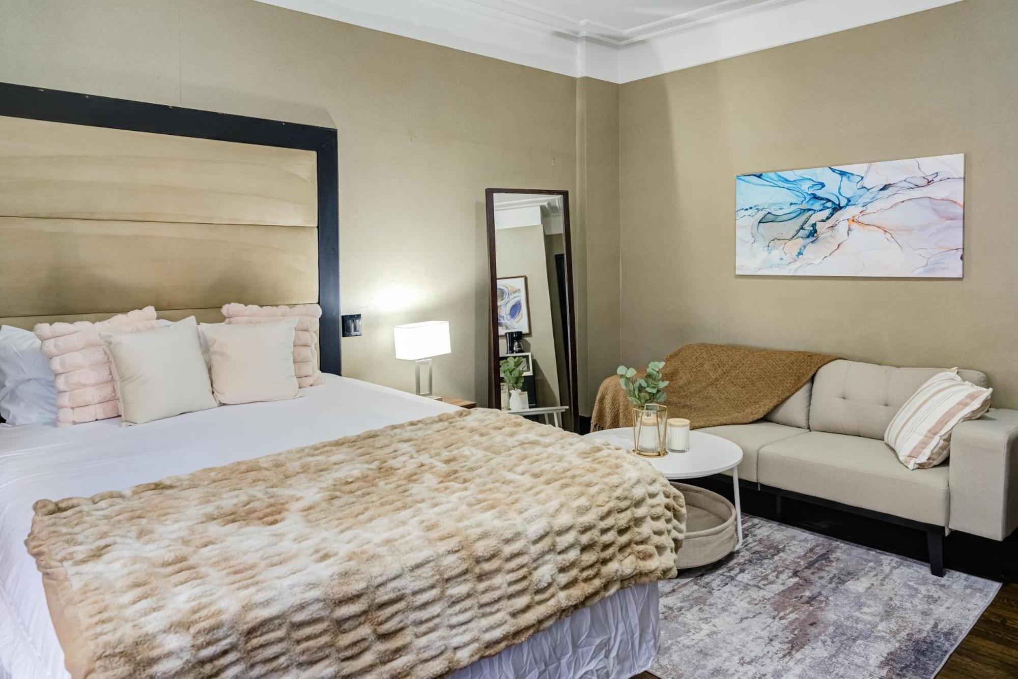 Hotel Mansfield 4*