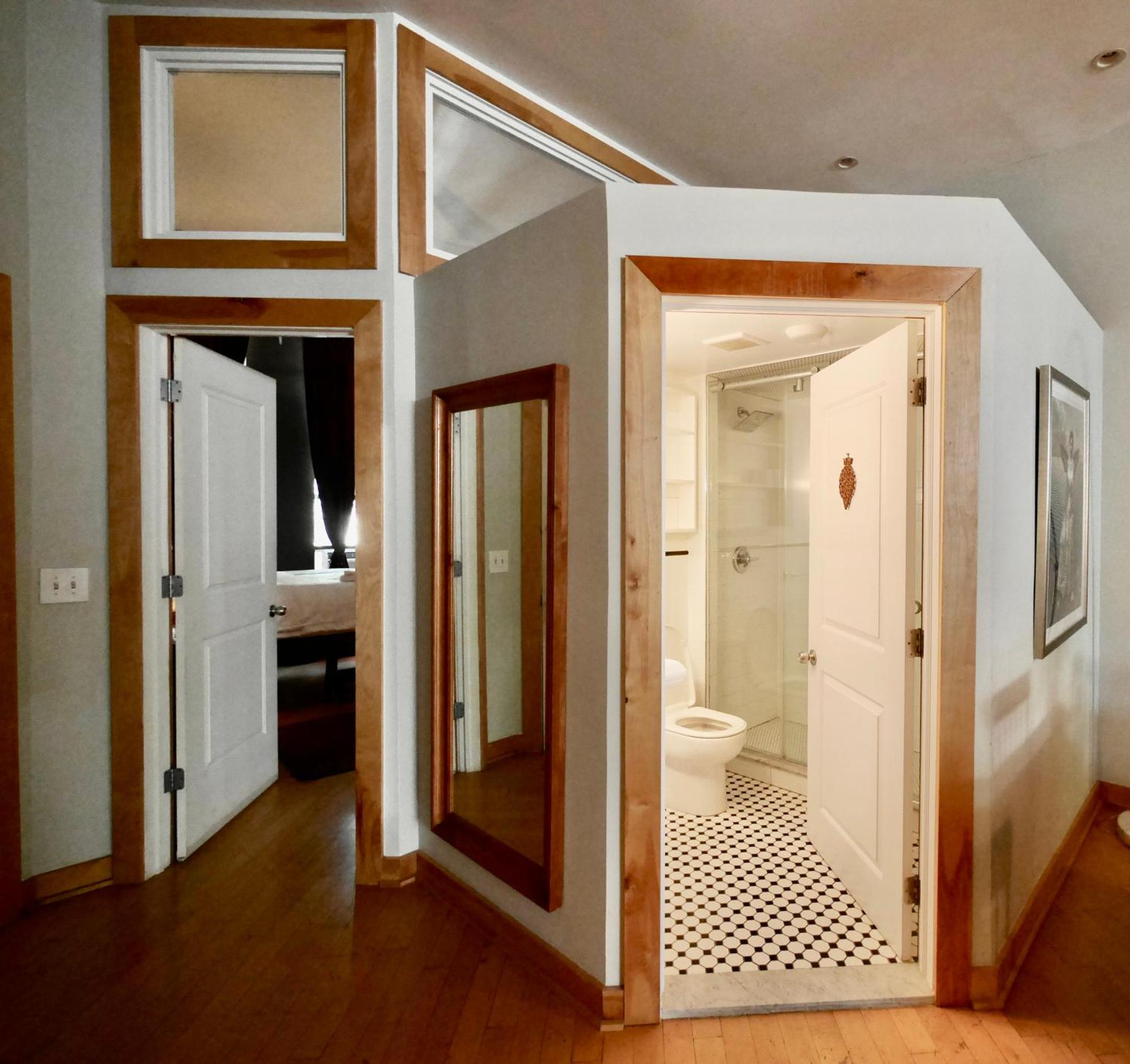 Hospedagem domiciliar 2 Bedrooms With A Private Bathroom In Lovely Nova York