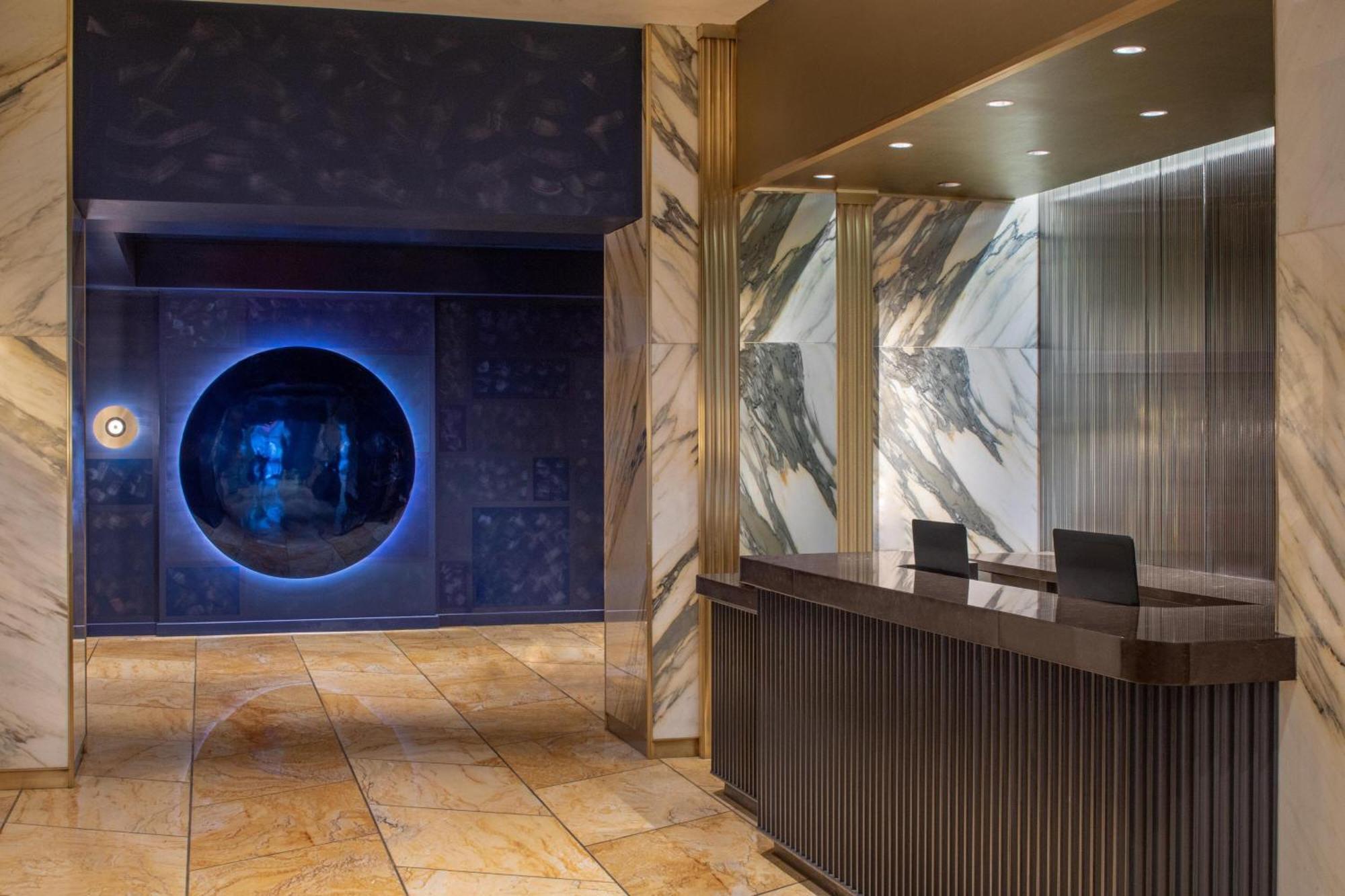 Le Meridien New York, Park Nova York