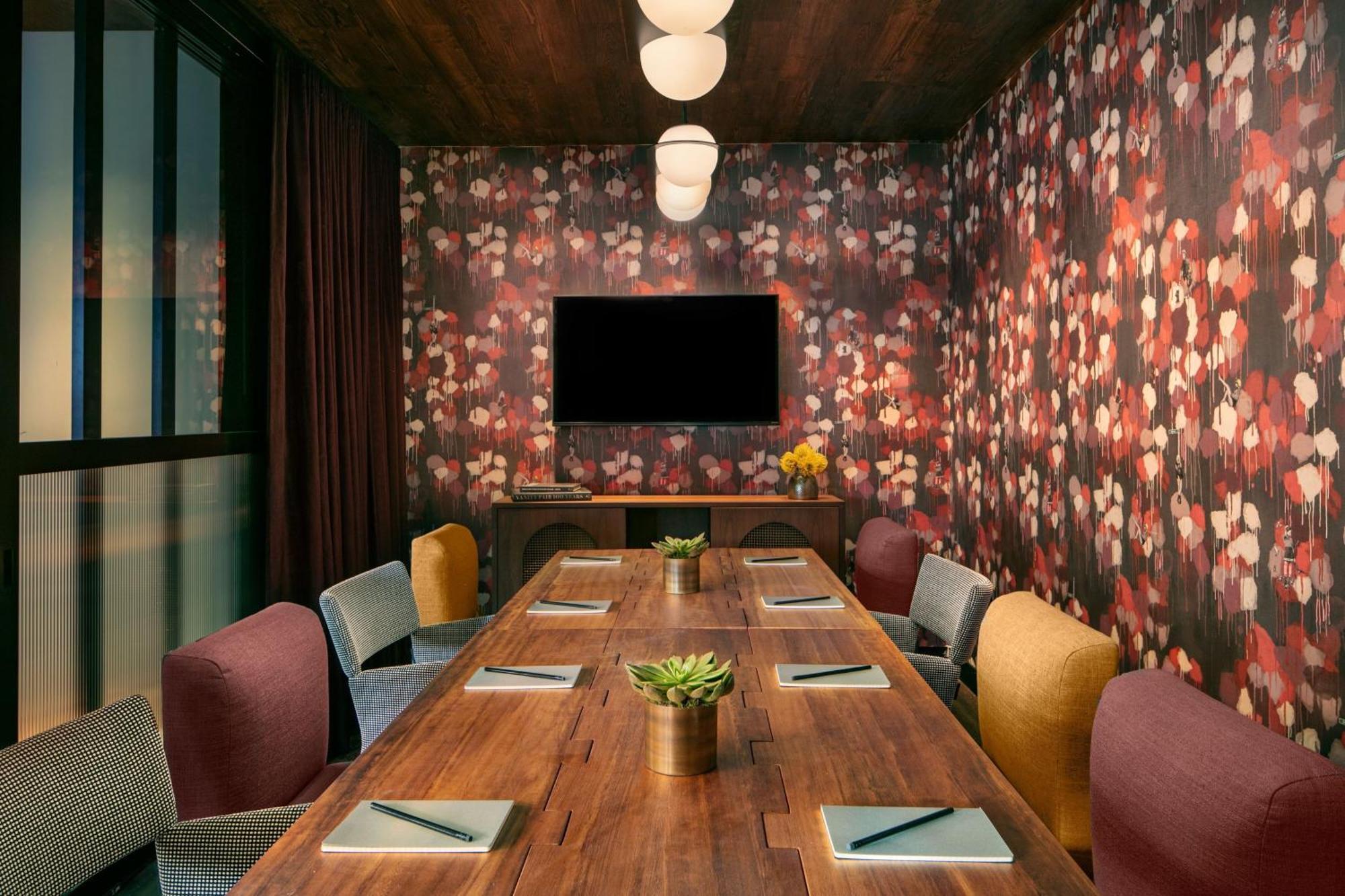 Moxy Nyc Lower East Side