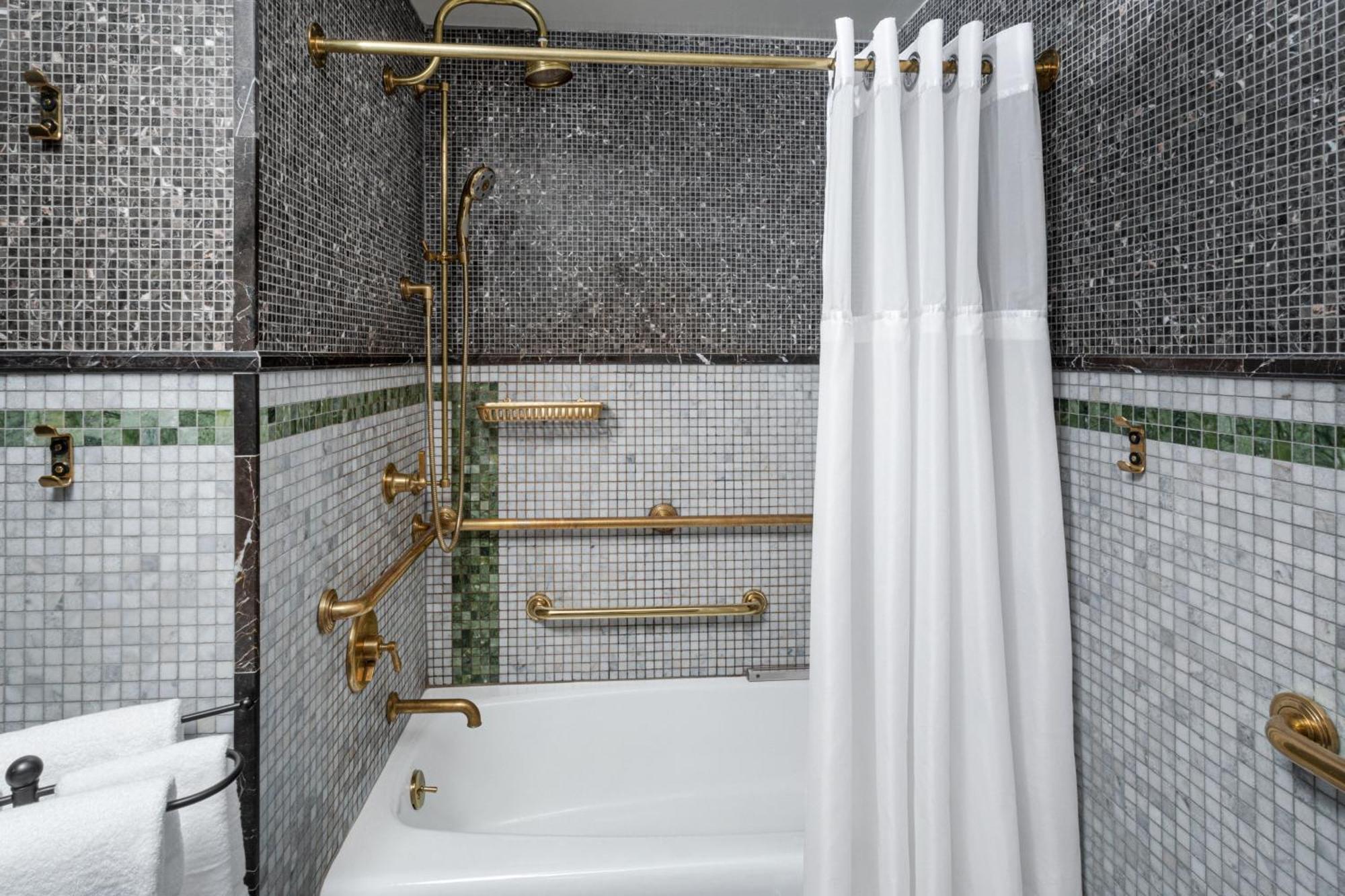 Hotel Le Meridien New York, Park Nova York