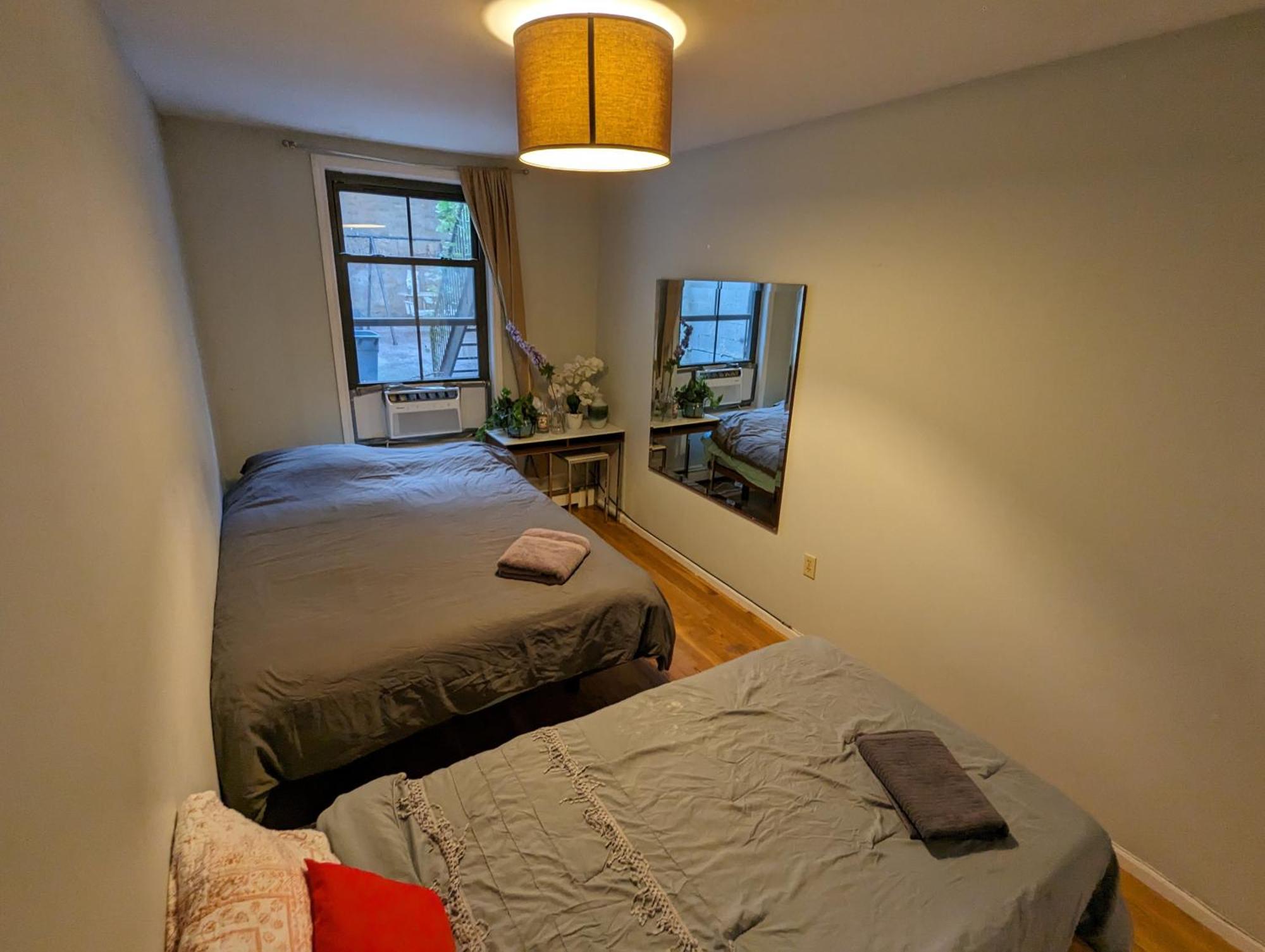 Friendly In Williamsburg Brooklyn * New York