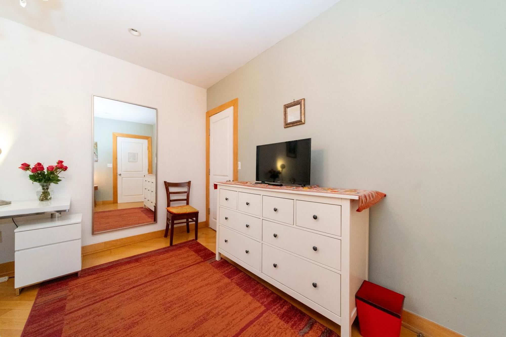 2 Bedrooms With A Private Bathroom In Lovely Hospedagem domiciliar